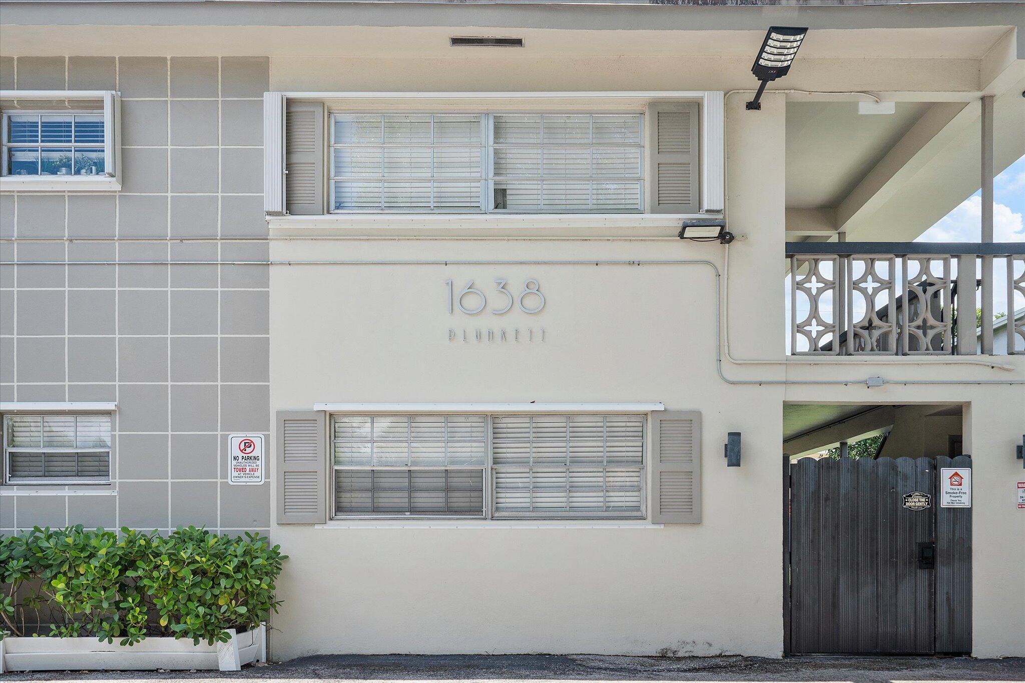 HOLLYWOOD SOUTH SIDE ADD - Residential Lease