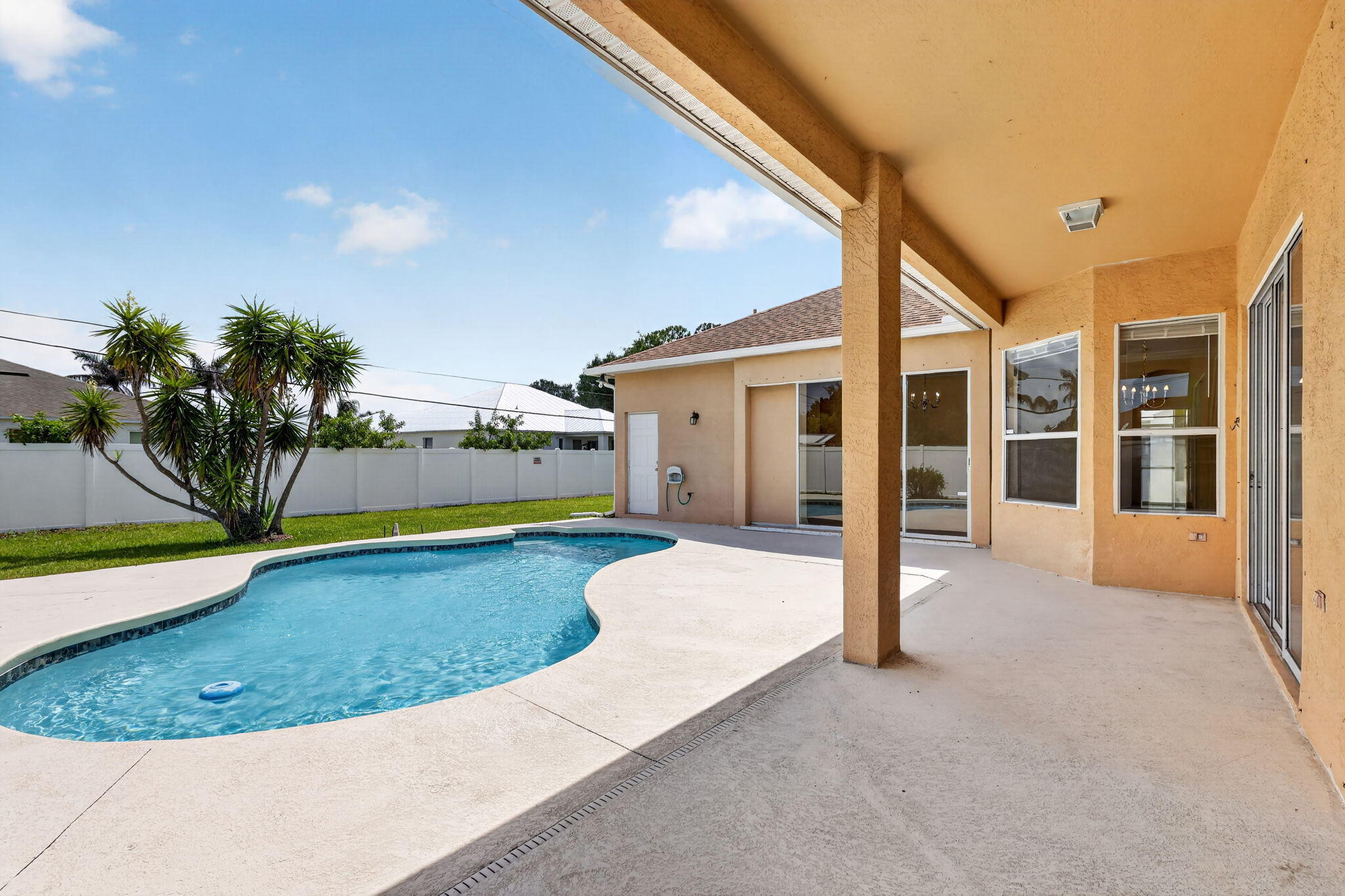 PORT ST LUCIE SECTION 18 - Residential