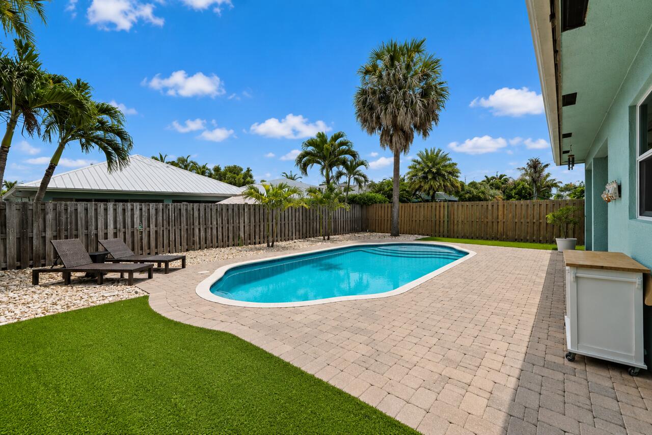 CINQUEZ PARK - Residential