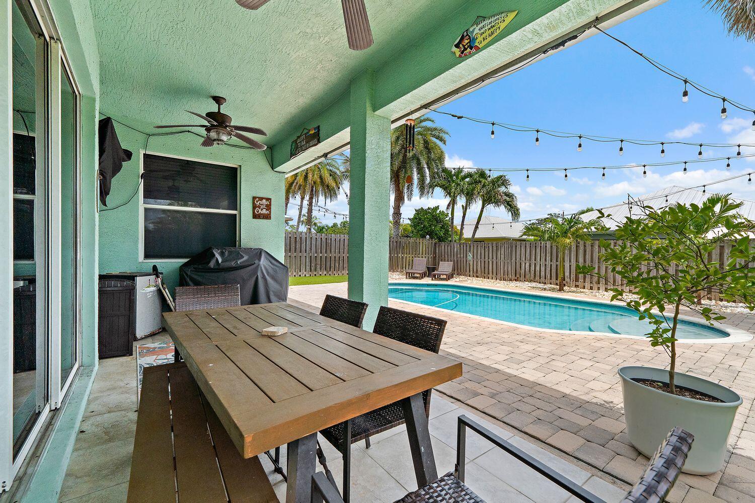 CINQUEZ PARK - Residential