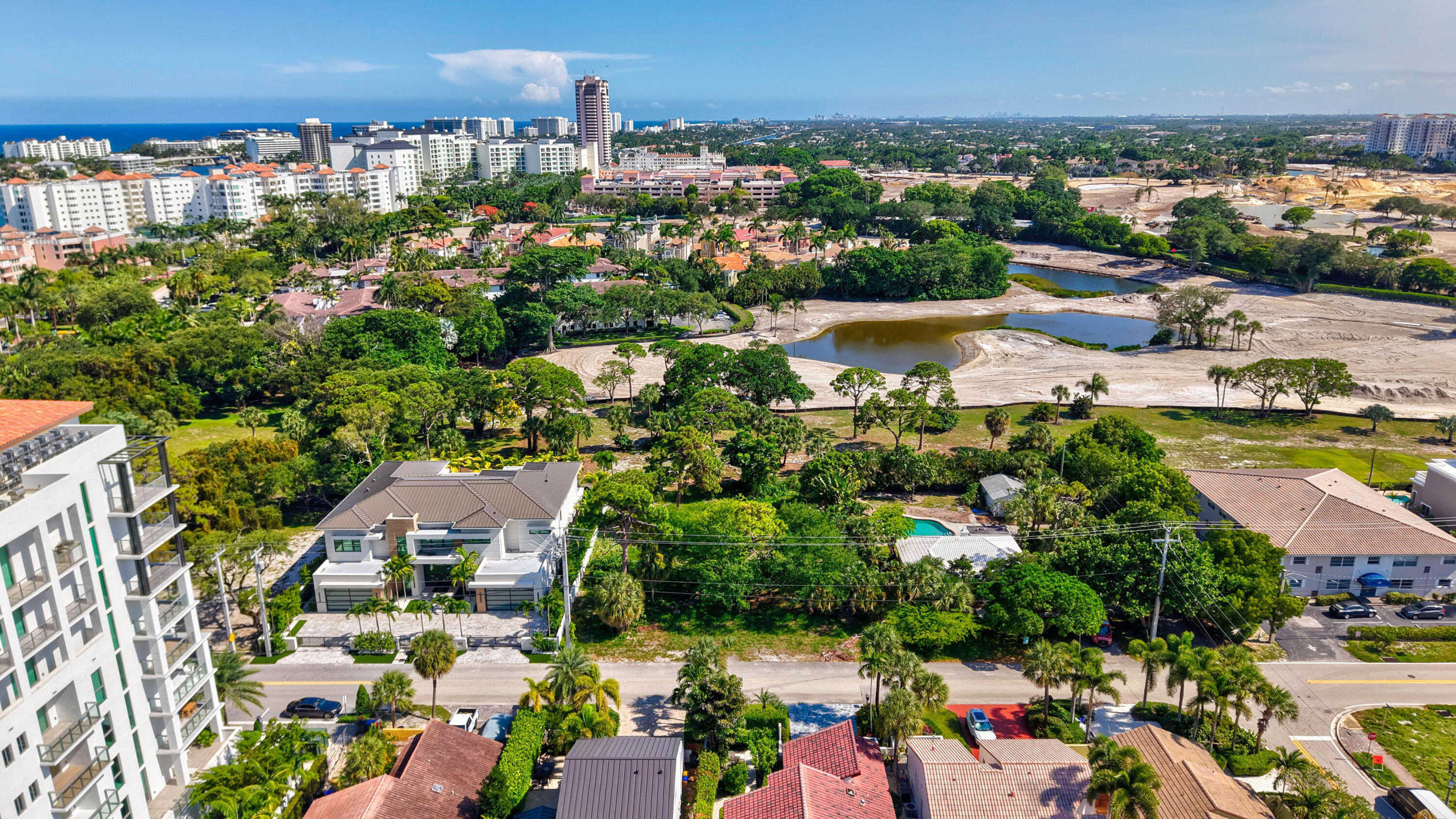 BOCA RATON - Land