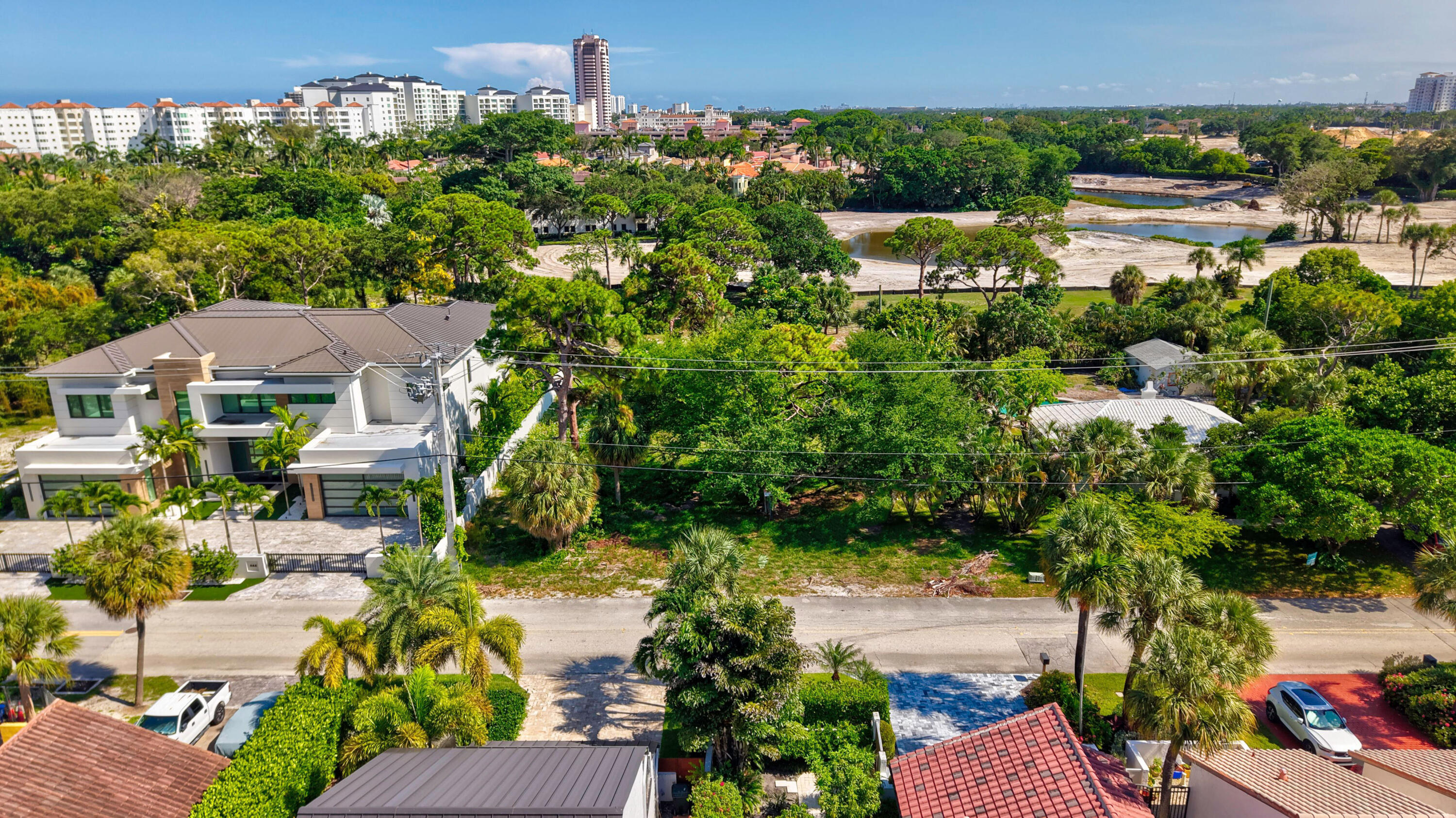 BOCA RATON - Land