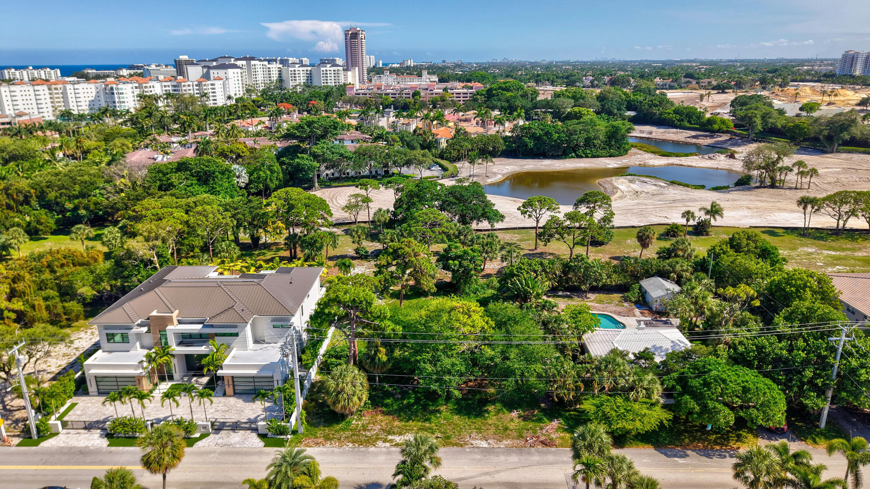 BOCA RATON - Land