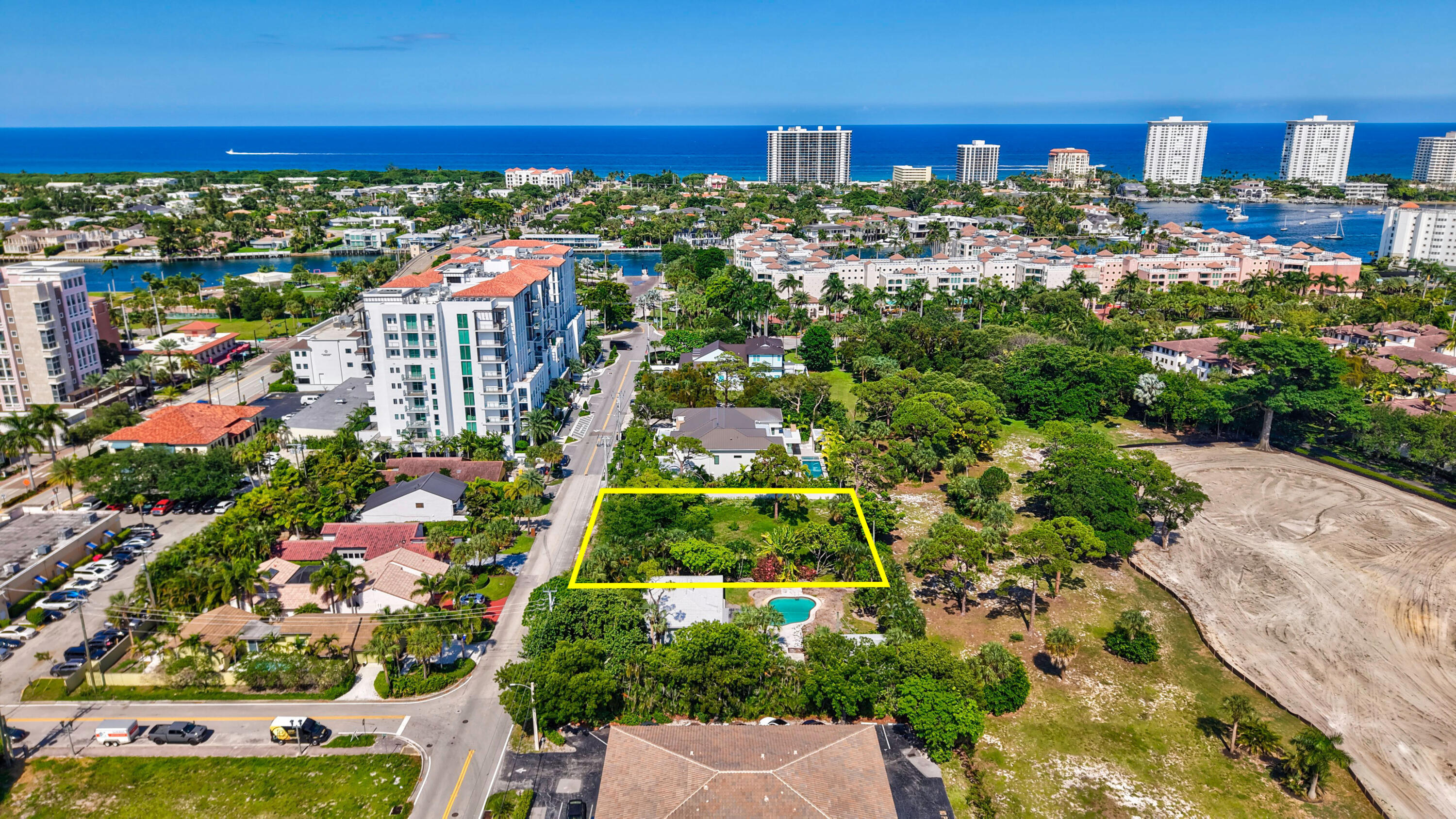 BOCA RATON - Land