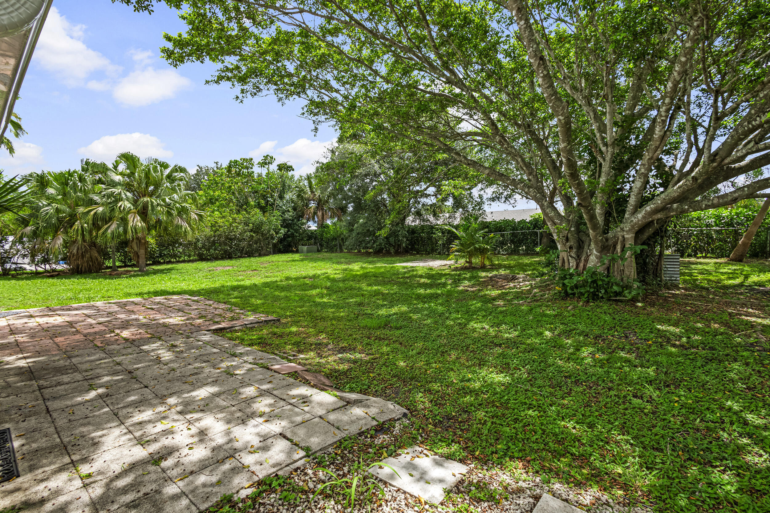 PORT ST LUCIE SECTION 42 1ST REPLAT - Residential Lease