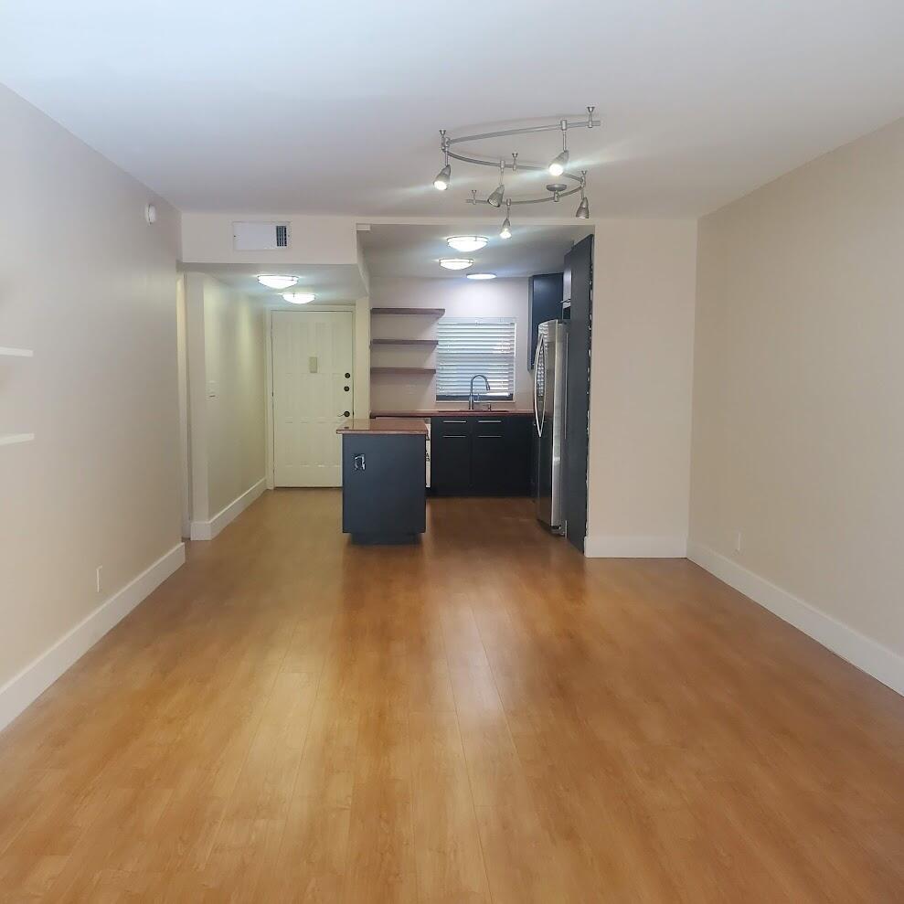 VENETIAN TERRACE CONDO - Residential Lease