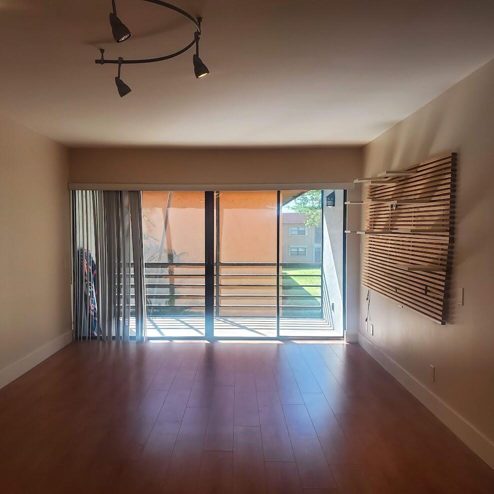 VENETIAN TERRACE CONDO - Residential Lease