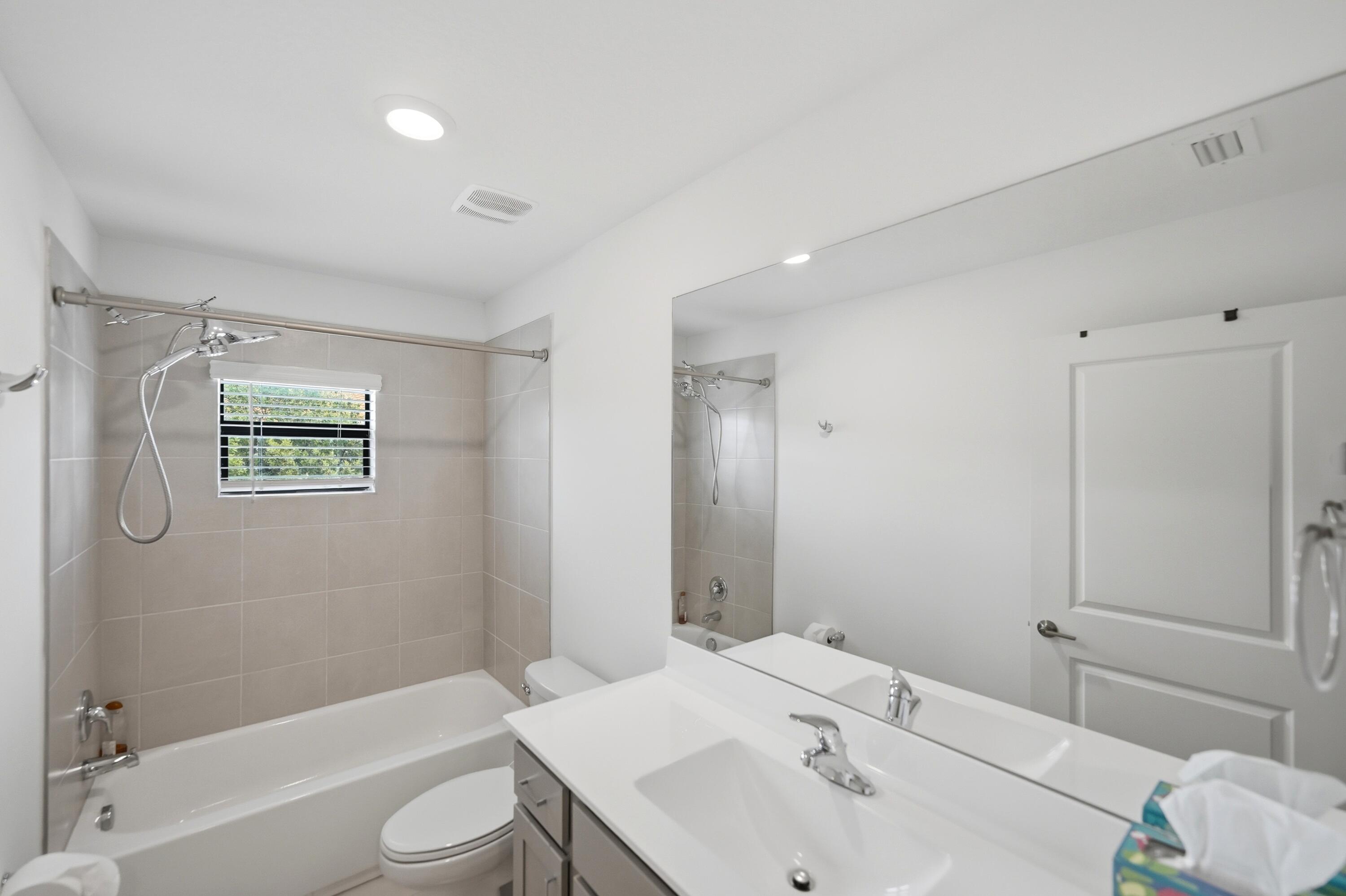 MEDITERRANEA - Residential