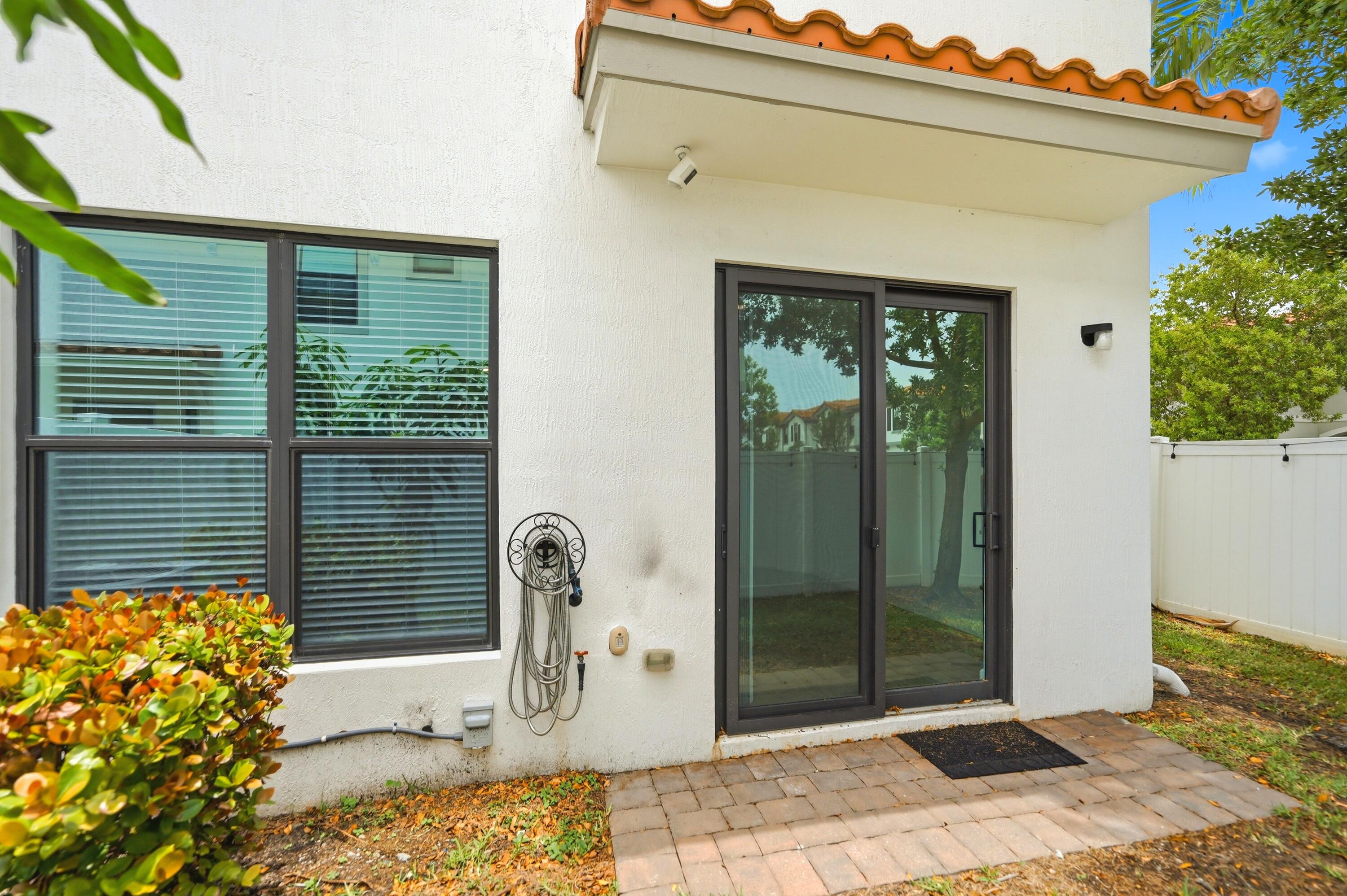 MEDITERRANEA - Residential