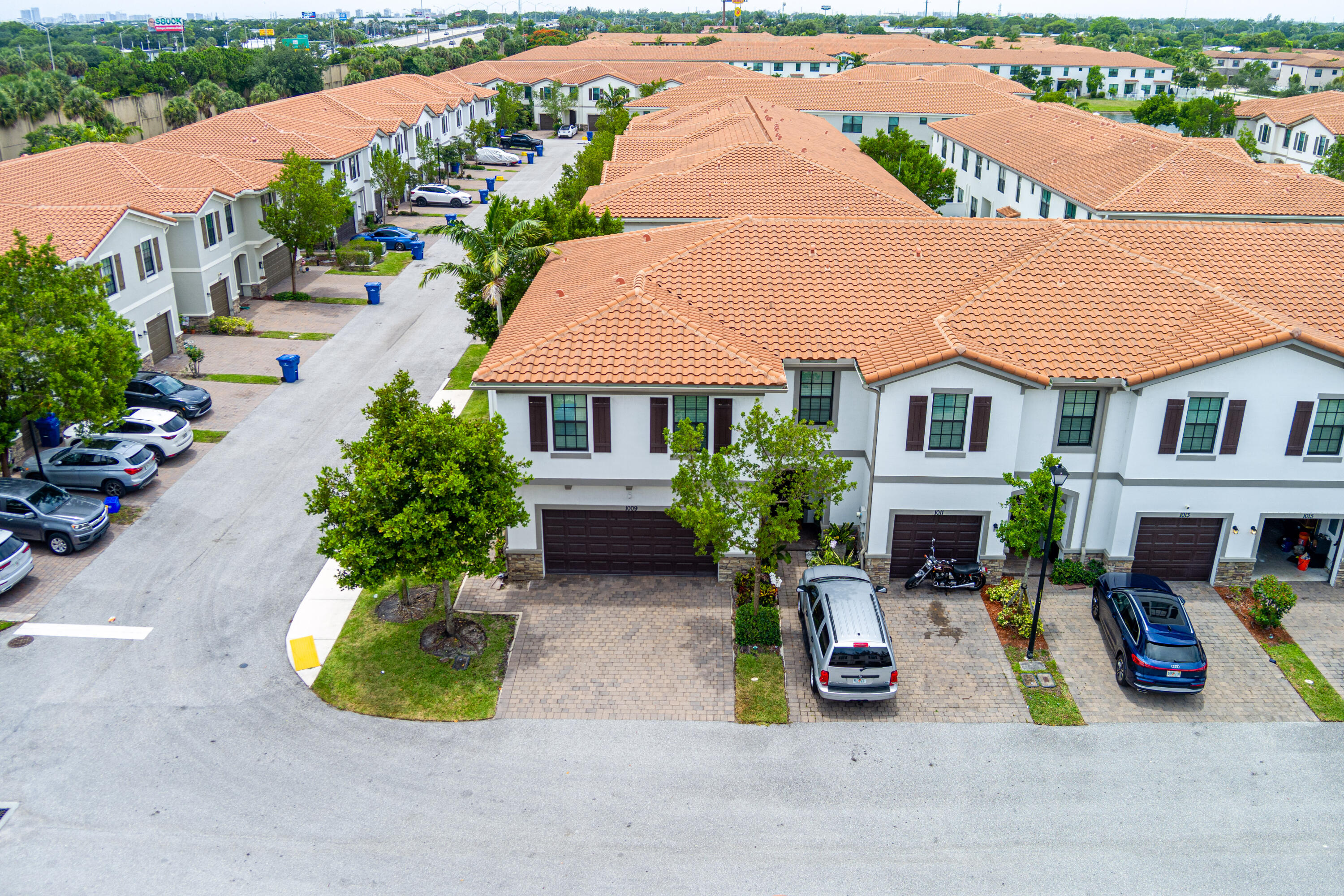MEDITERRANEA - Residential