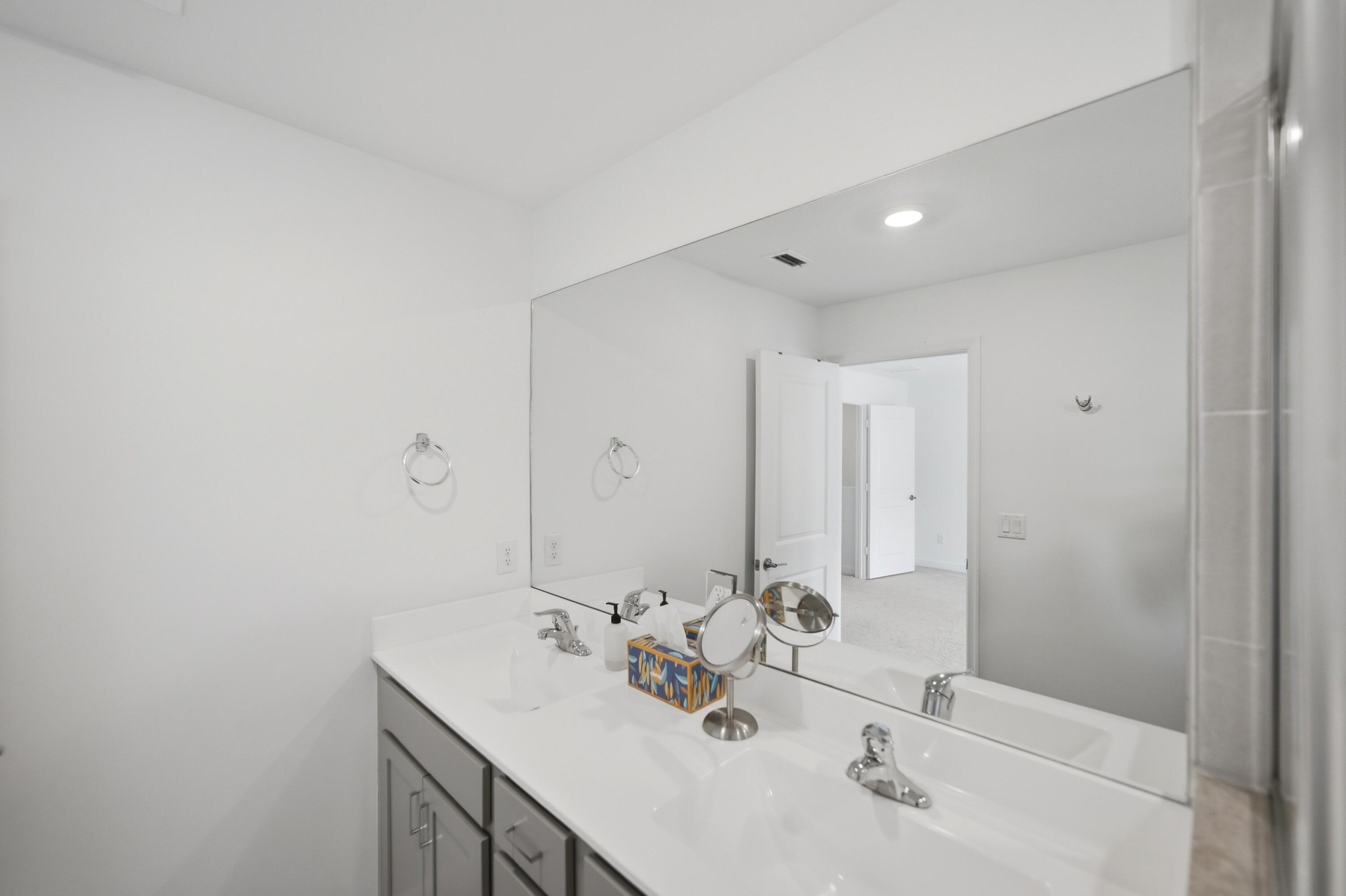 MEDITERRANEA - Residential