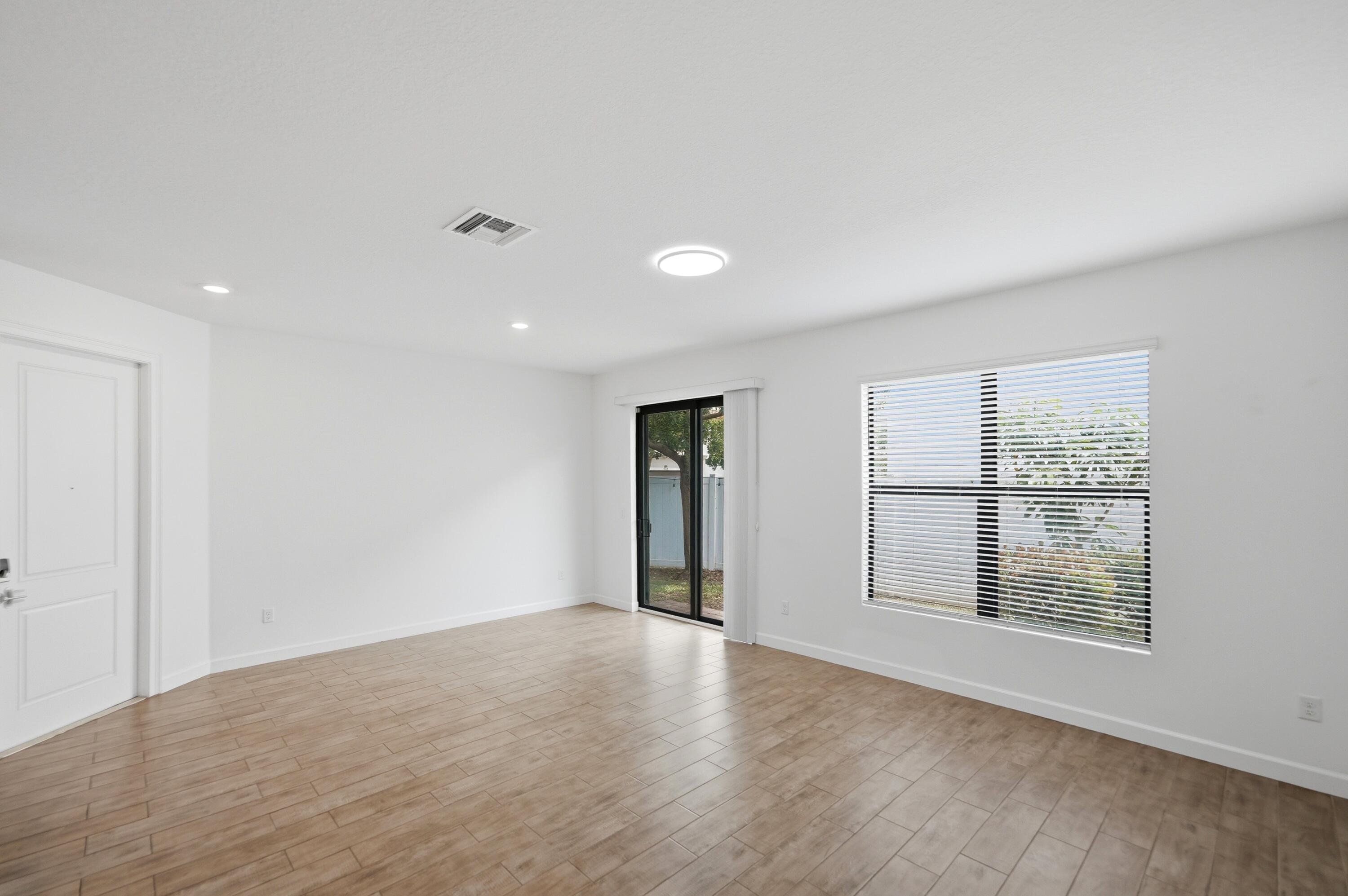 MEDITERRANEA - Residential