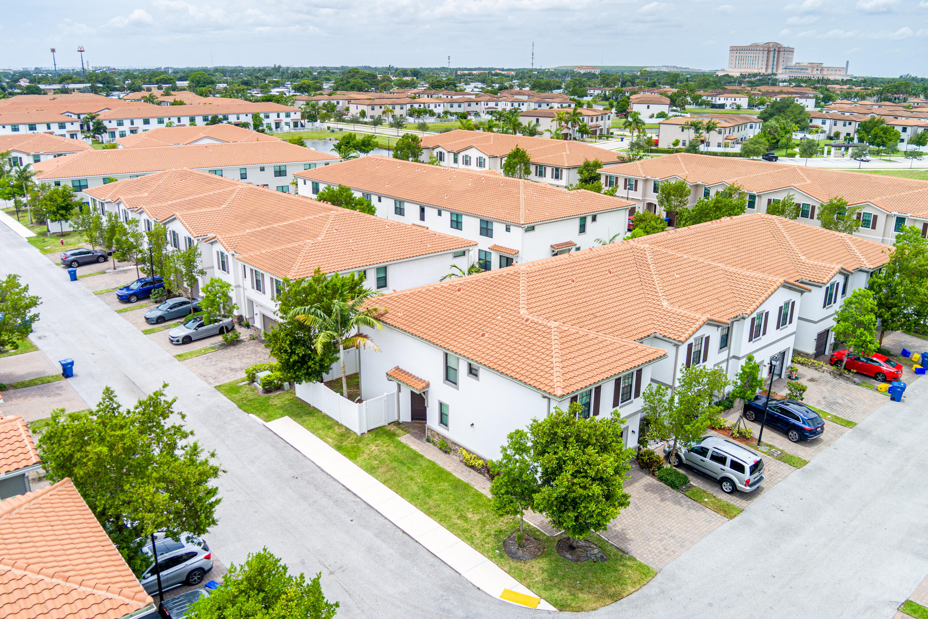 MEDITERRANEA - Residential
