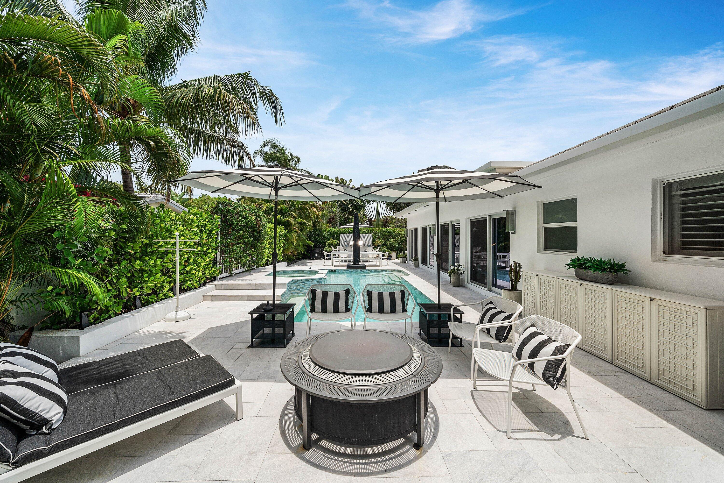 CORAL TERRACE - Residential