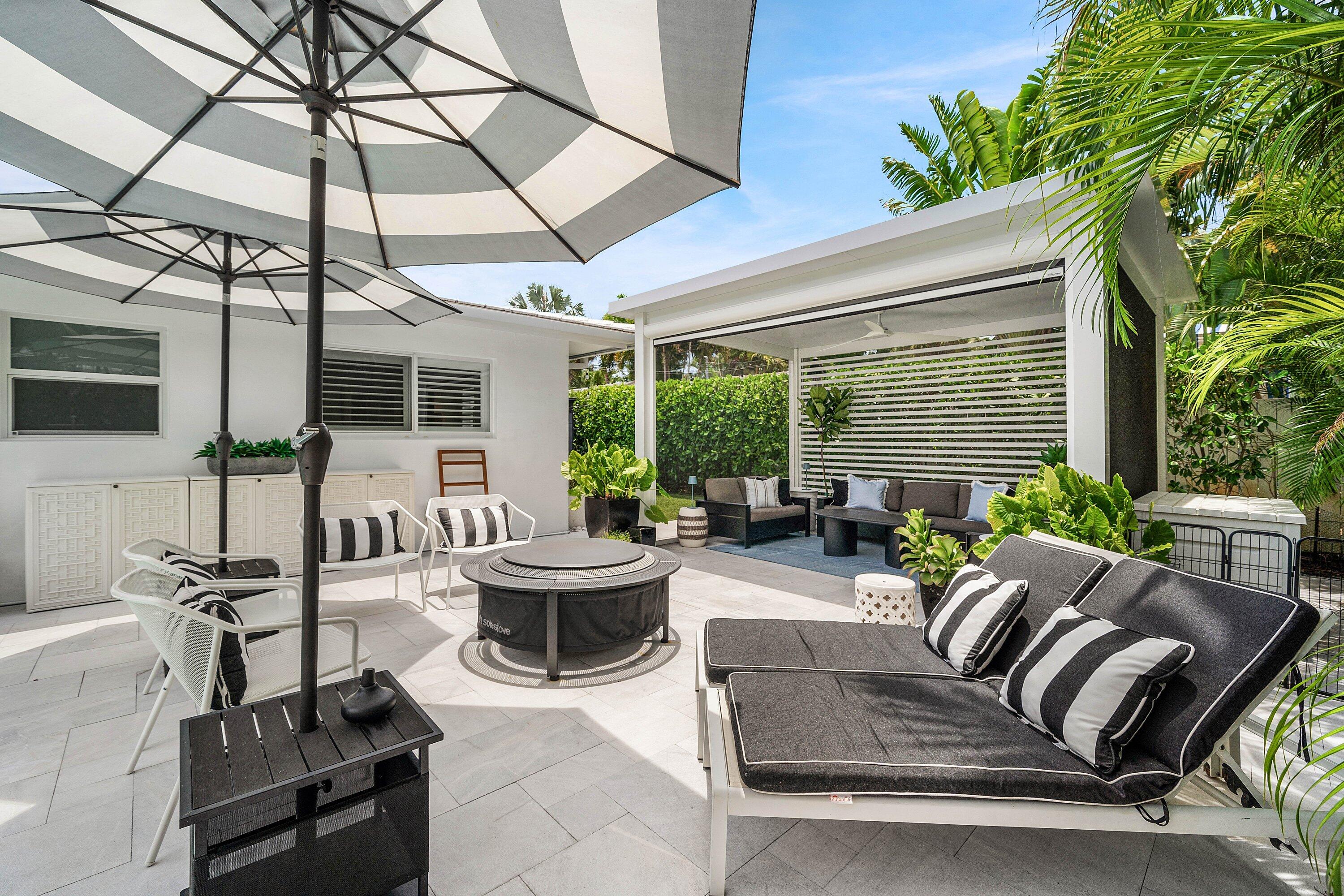 CORAL TERRACE - Residential