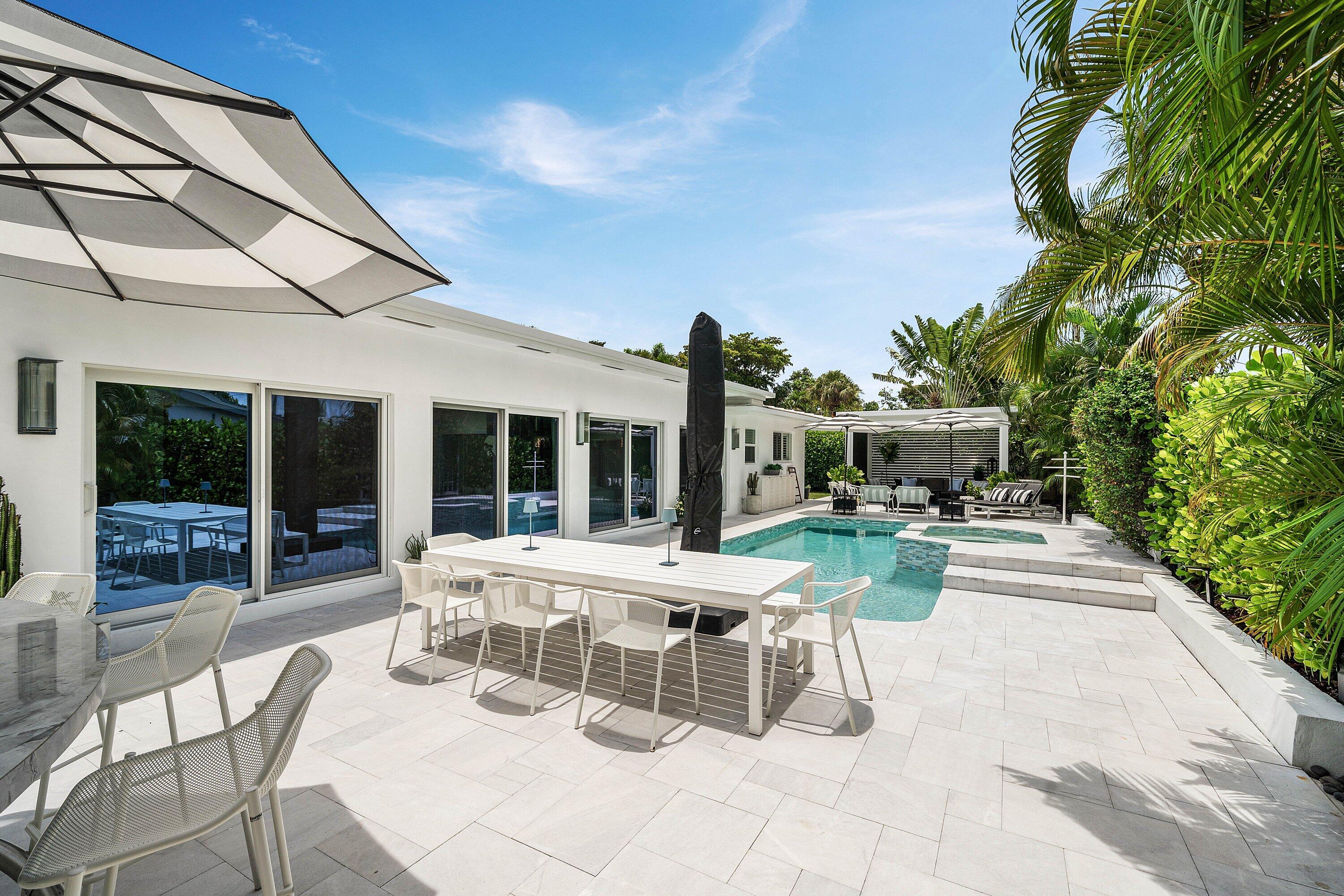 CORAL TERRACE - Residential