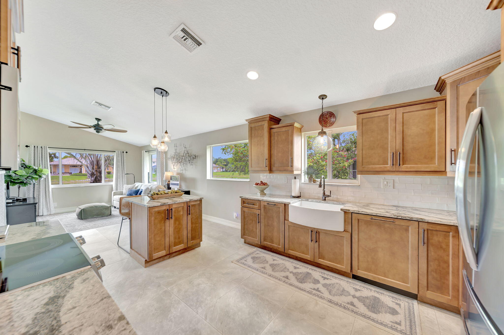 CORAL CREEK - Residential