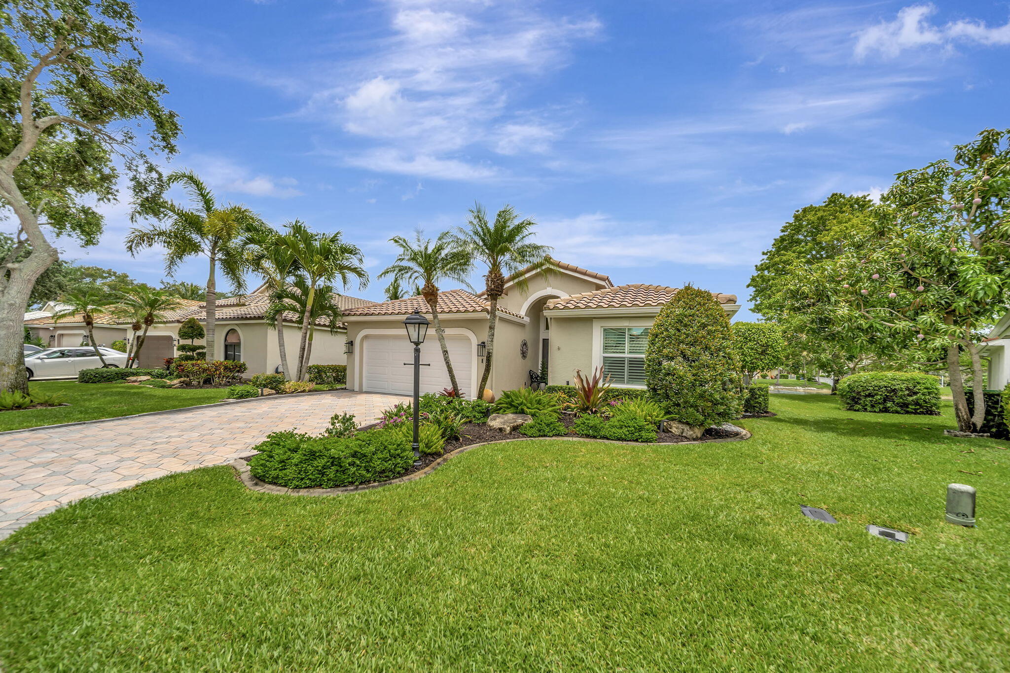 CORAL CREEK - Residential