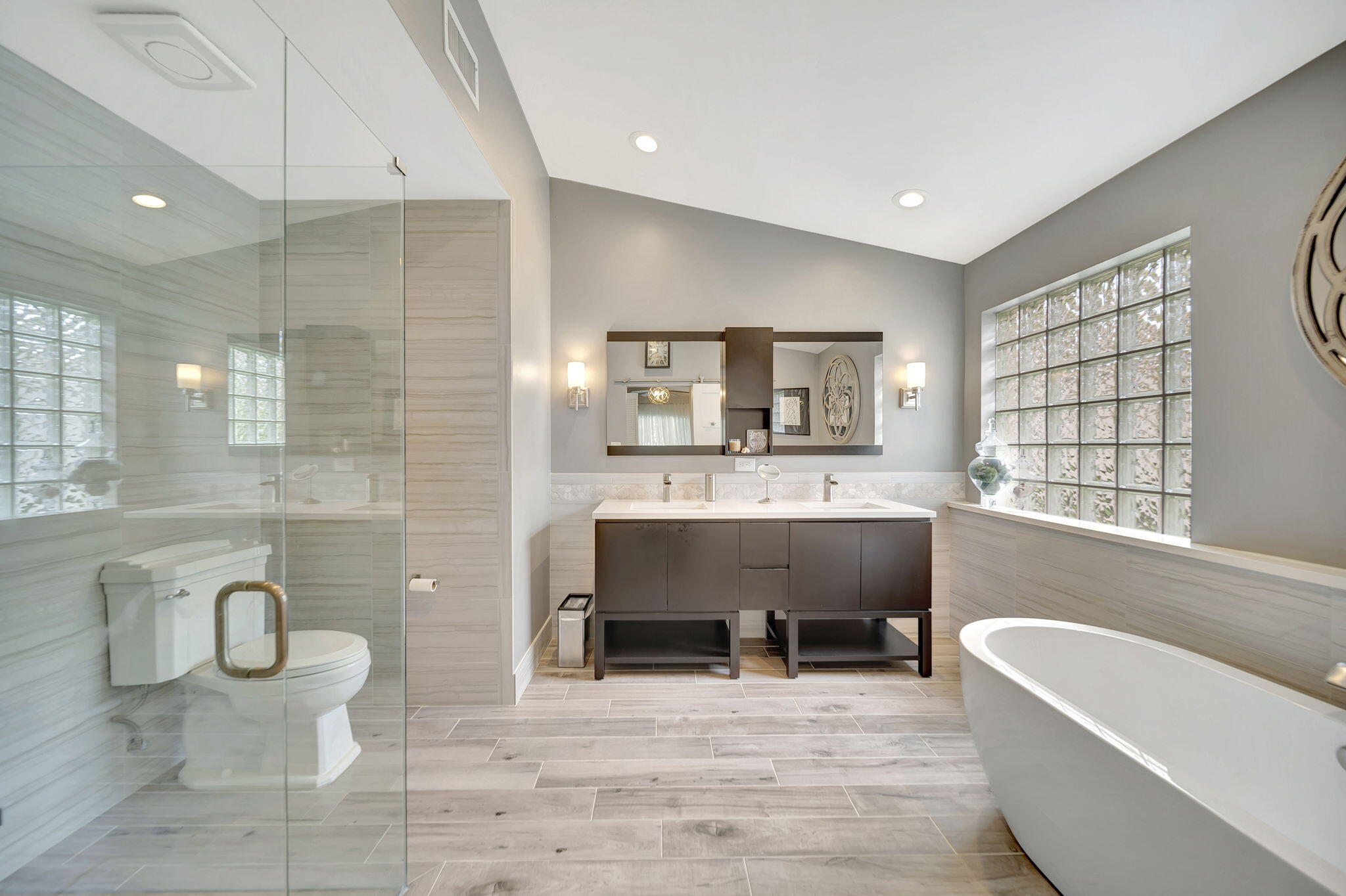CORAL CREEK - Residential