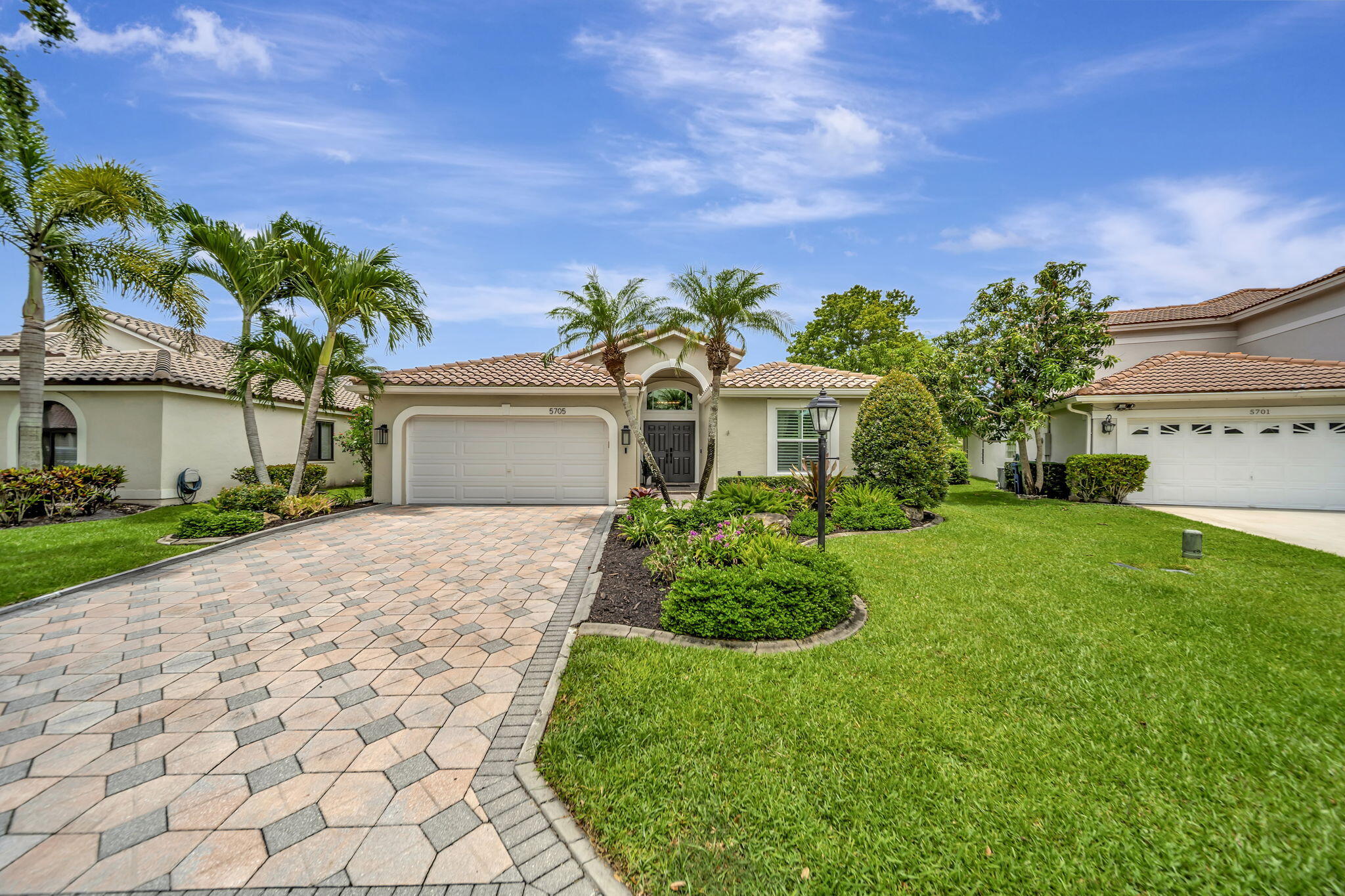 CORAL CREEK - Residential