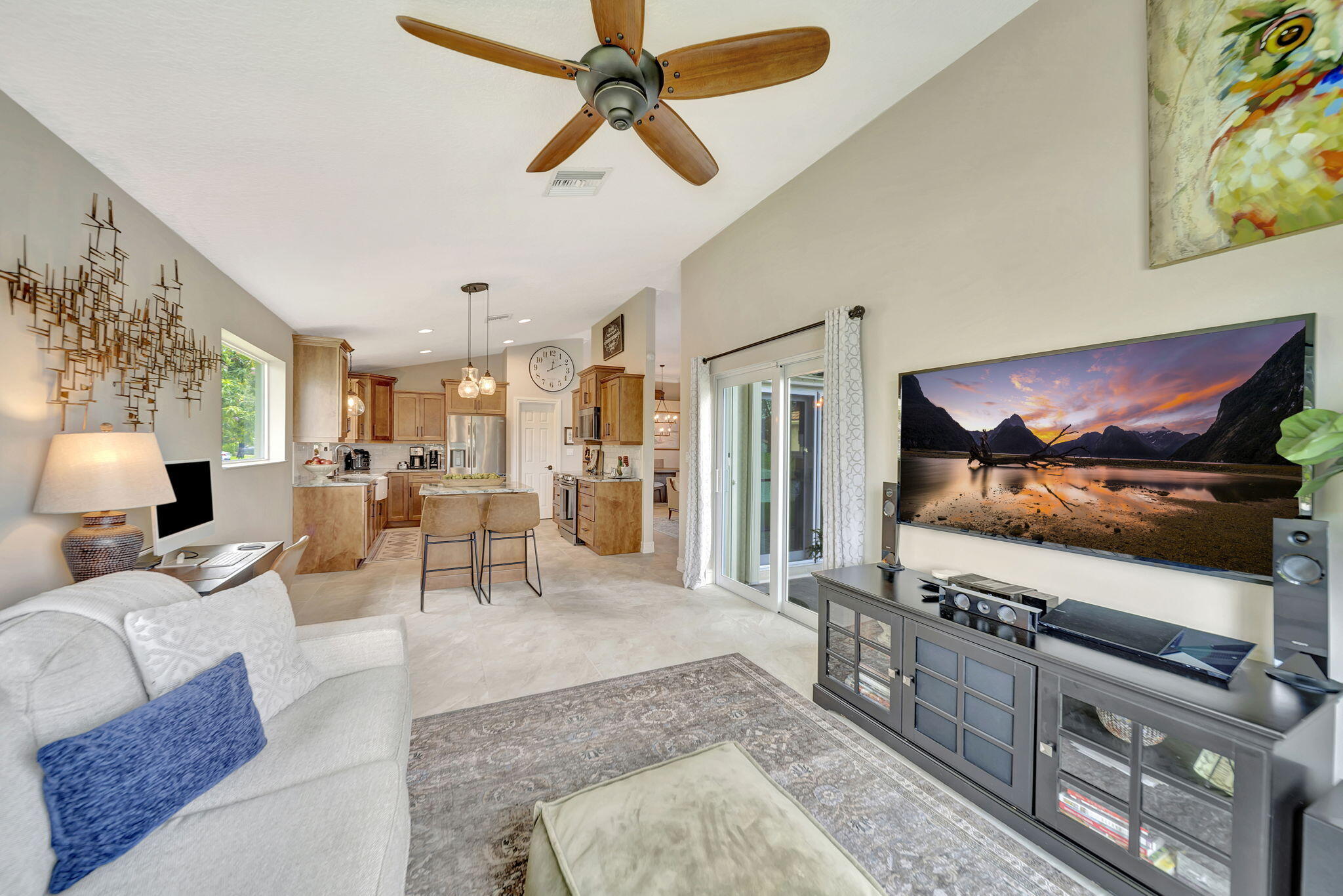 CORAL CREEK - Residential