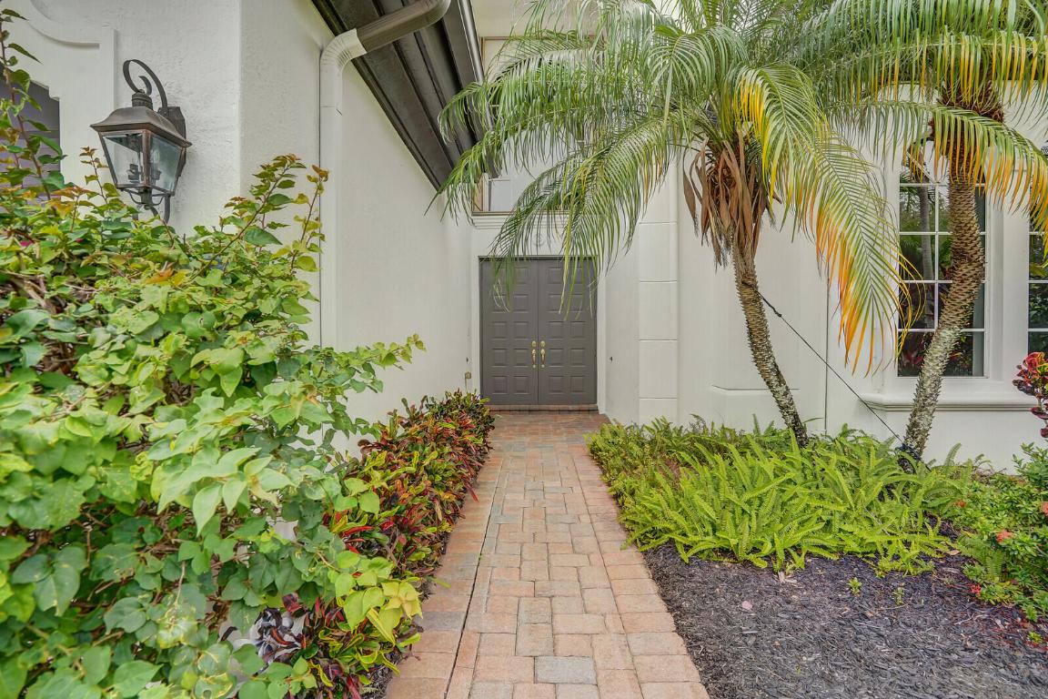 WELLINGTON VIEW - Residential