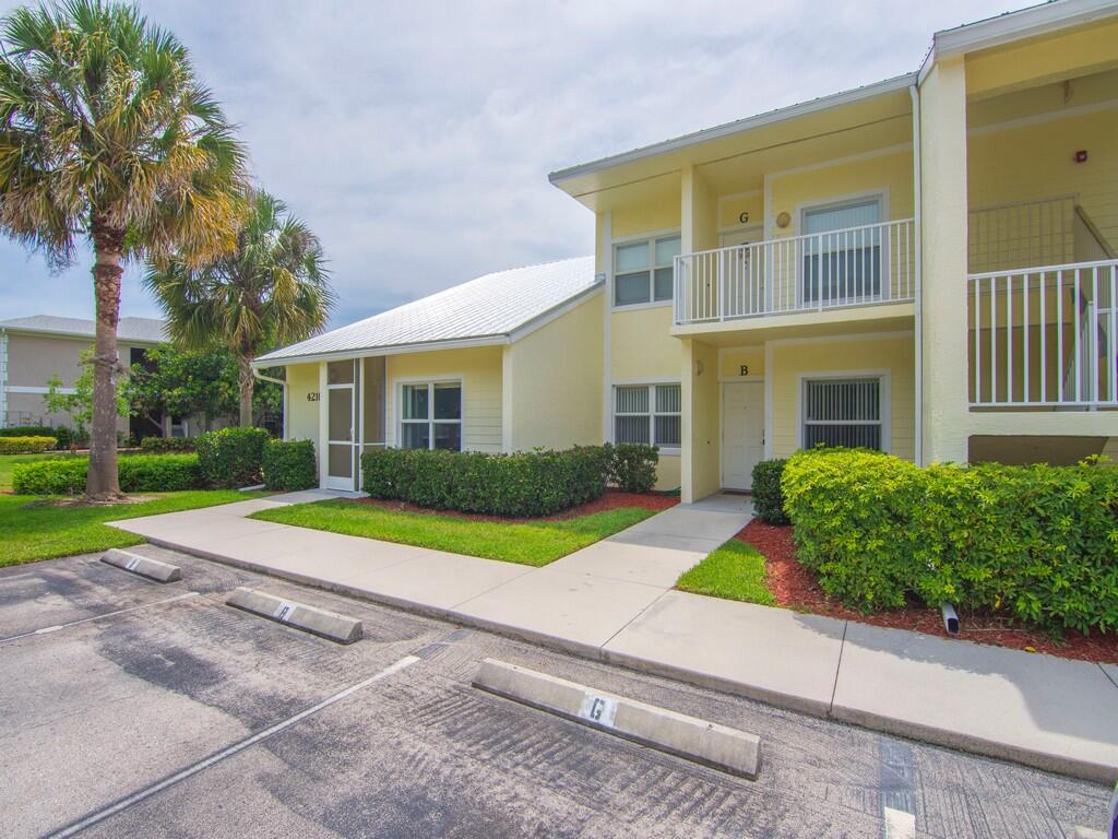 GATOR TRACE CONDOMINIUM 1 - Residential Lease