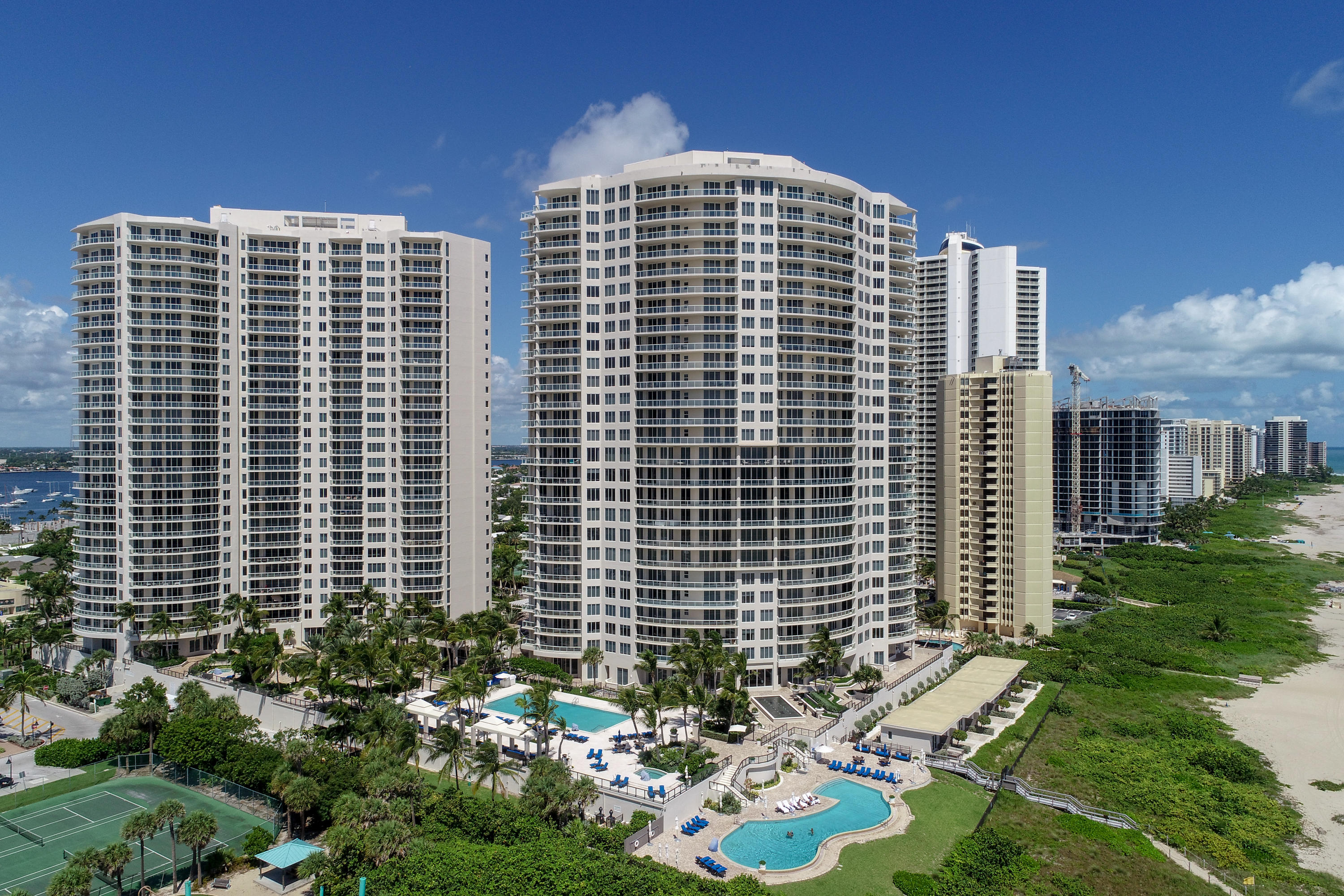 Ritz Carlton Residences - Residential