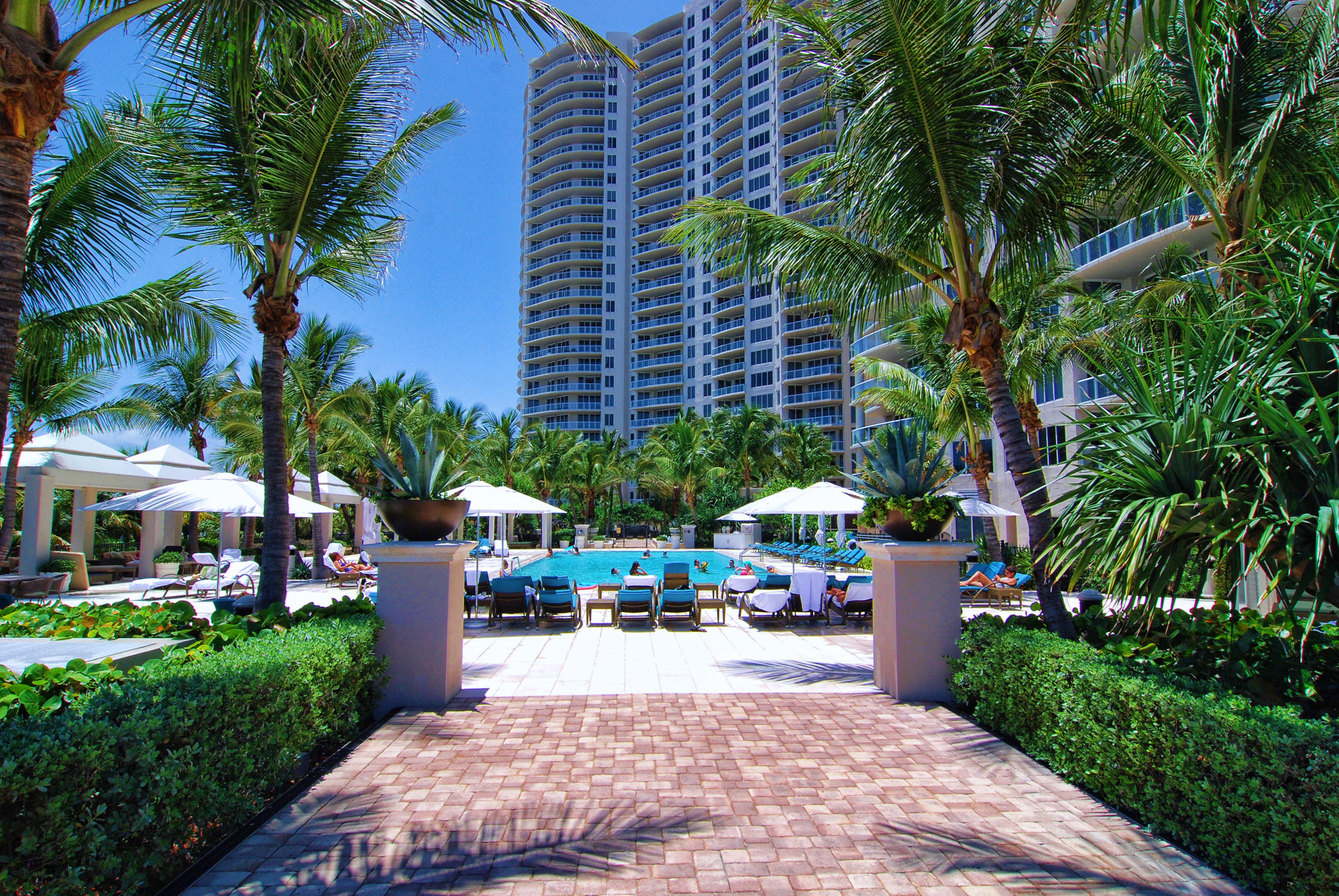 Ritz Carlton Residences - Residential