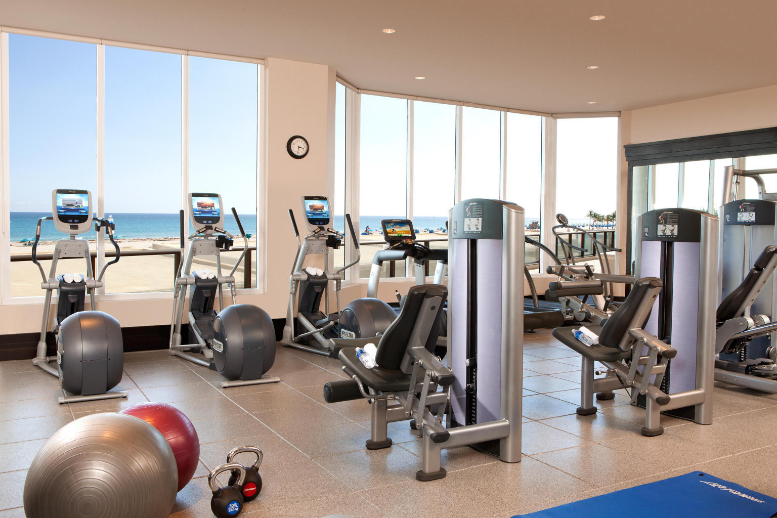 Ritz Carlton Residences - Residential