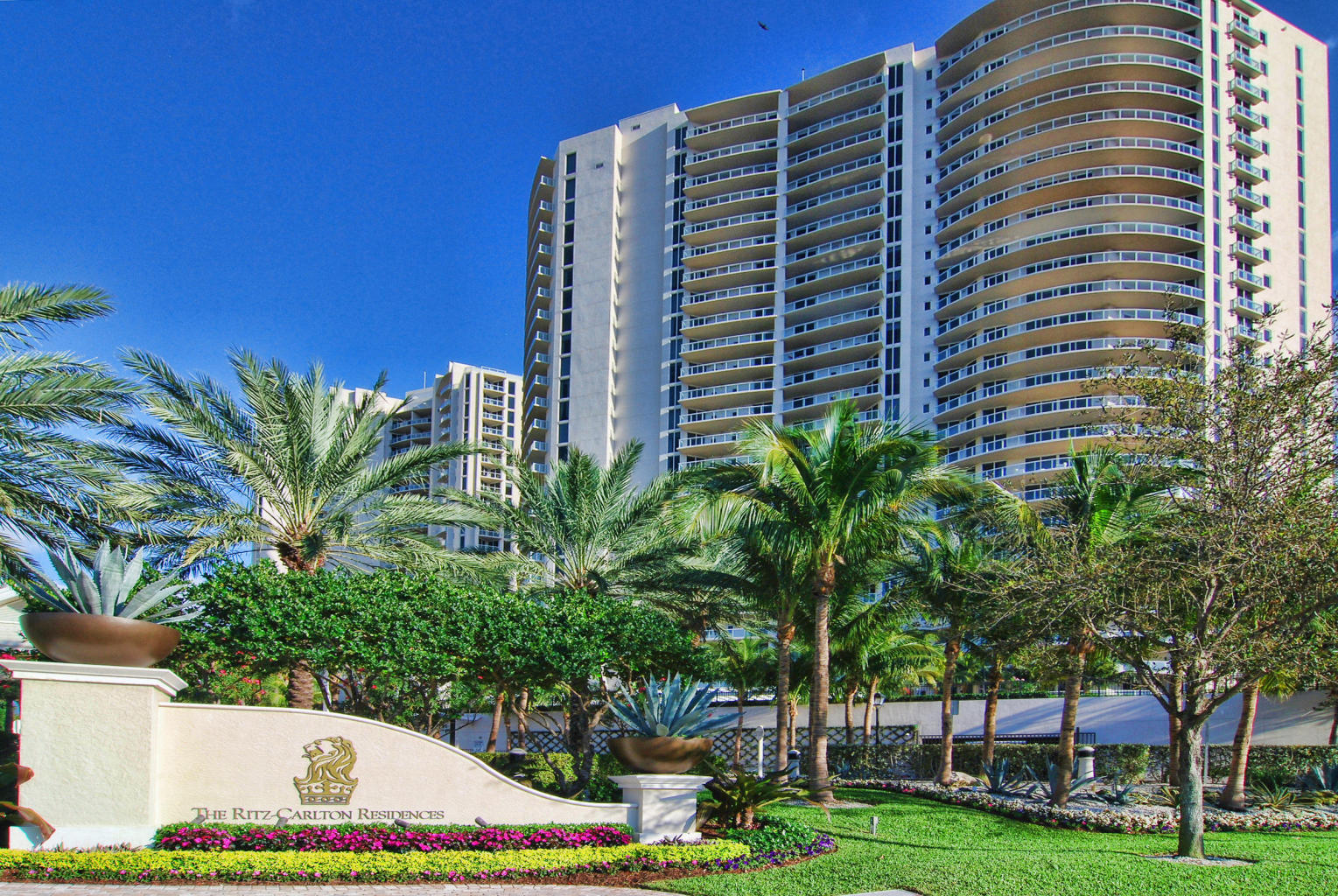 Ritz Carlton Residences - Residential