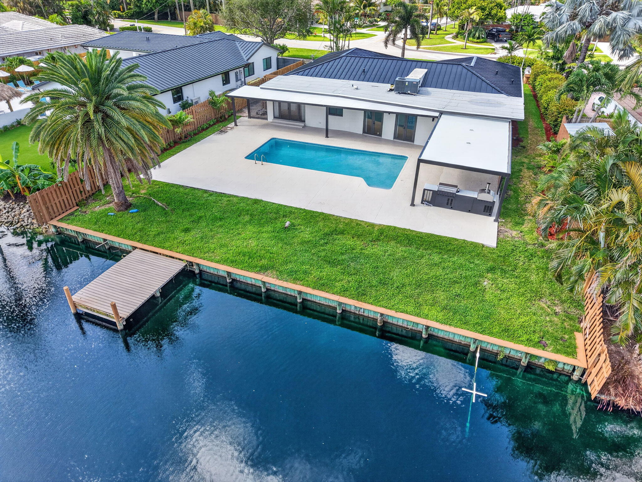 JUNO ISLES 3 - Residential Lease