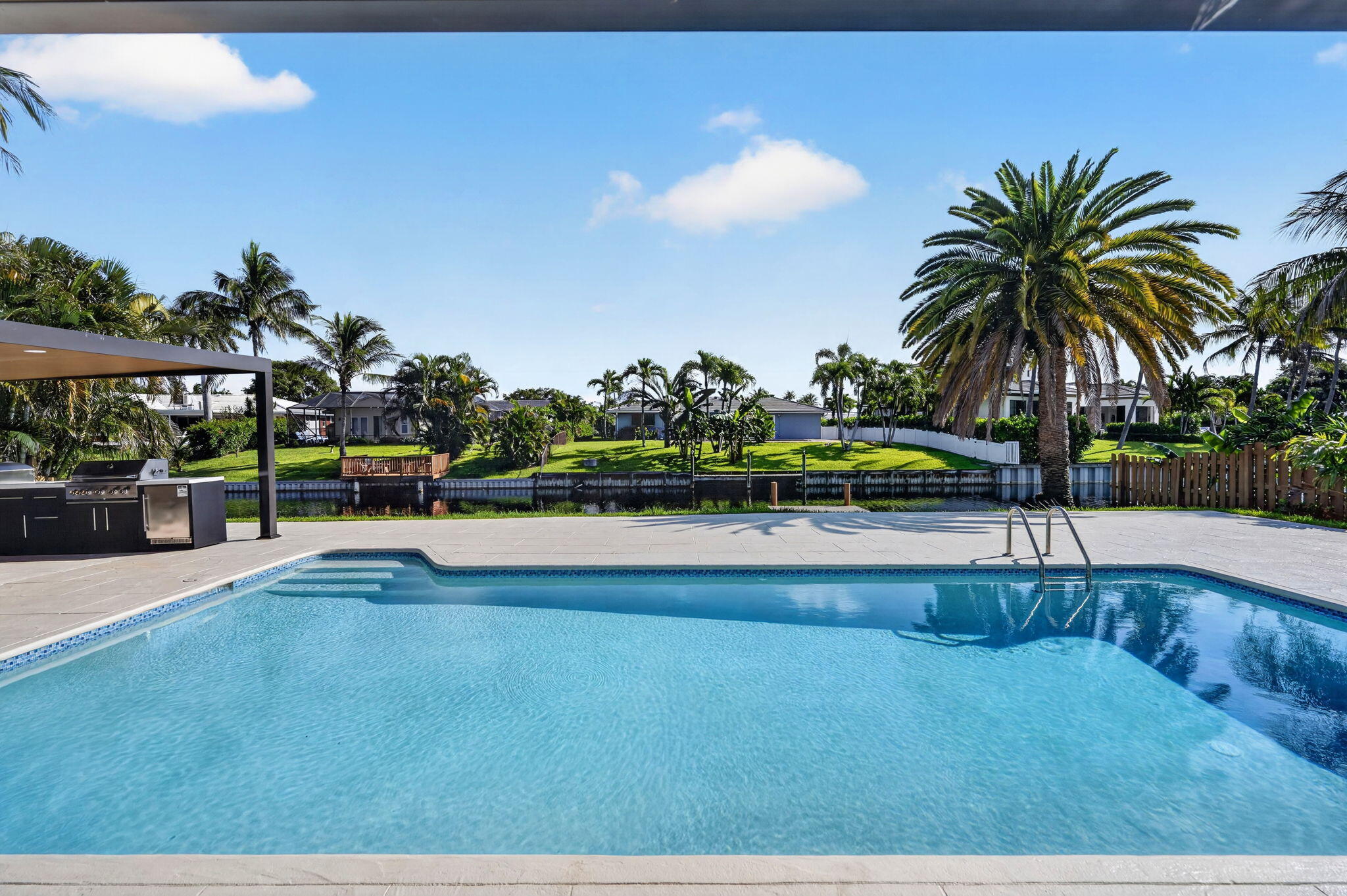 JUNO ISLES 3 - Residential Lease