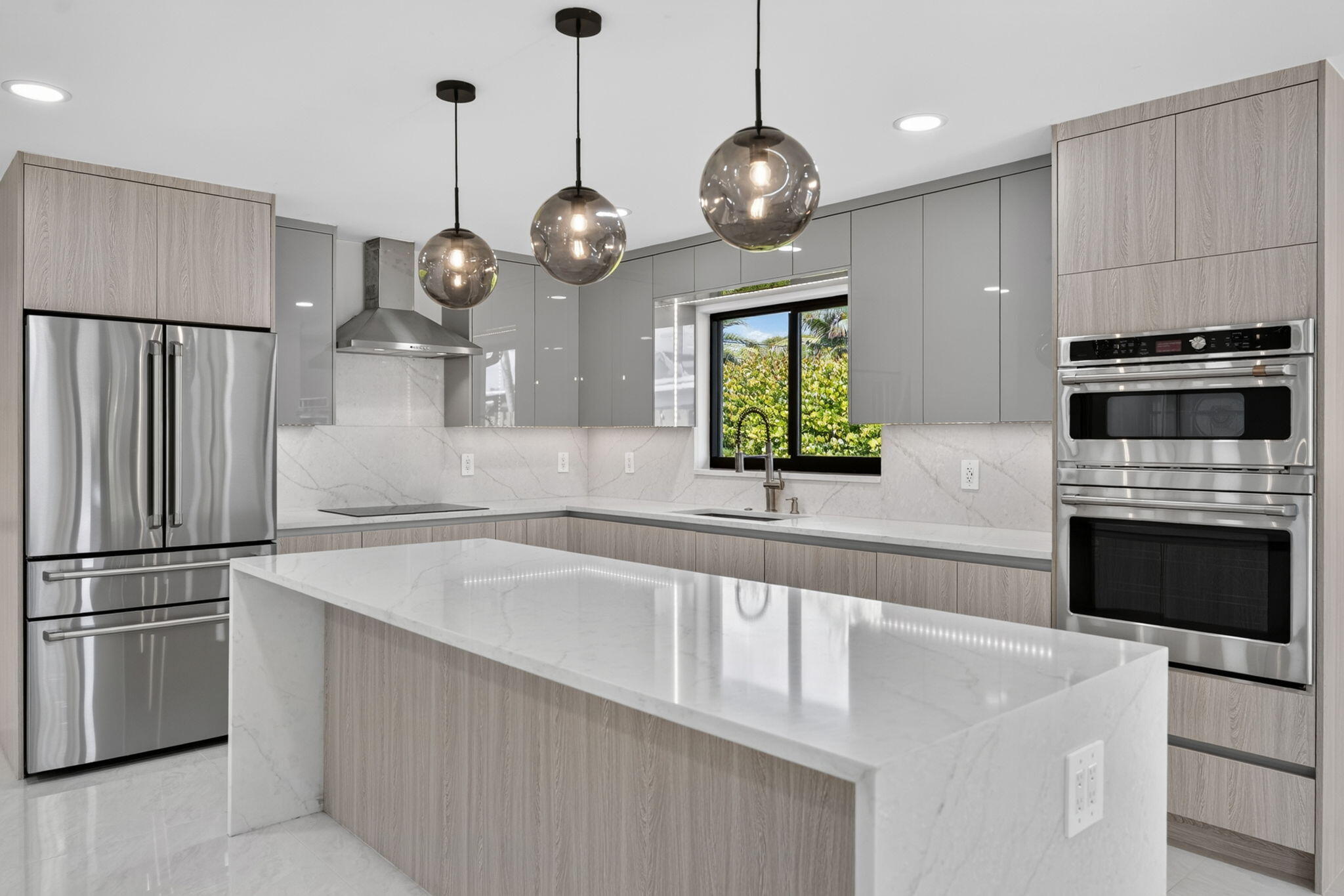 JUNO ISLES 3 - Residential Lease