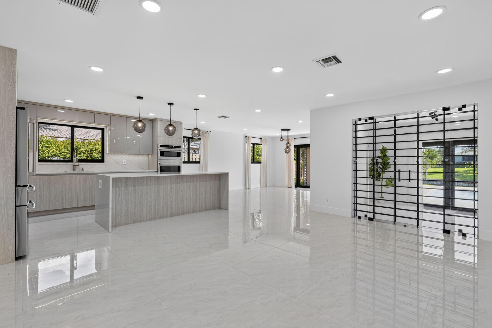 JUNO ISLES 3 - Residential Lease