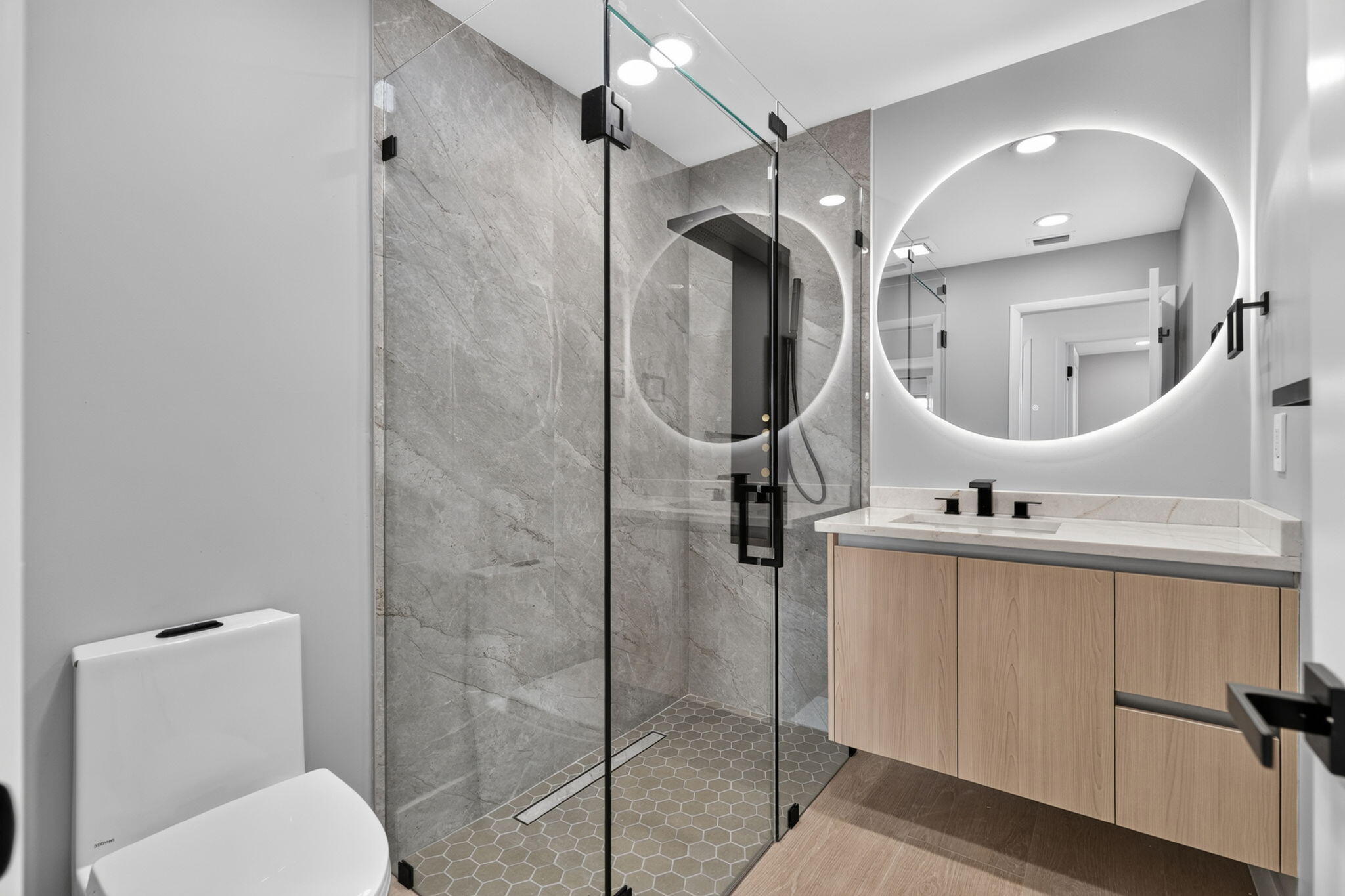 JUNO ISLES 3 - Residential Lease