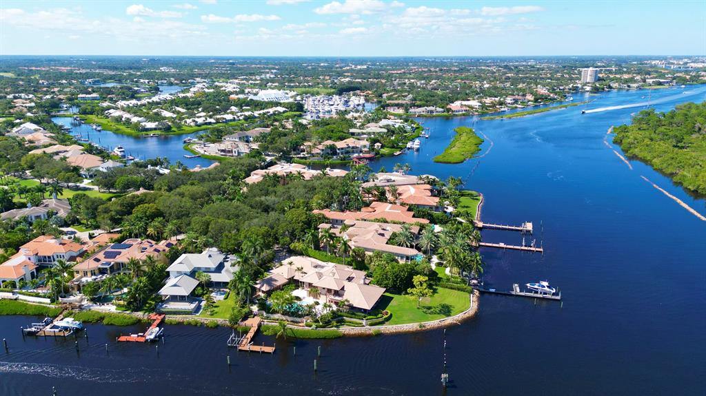 Admirals Cove - Residential