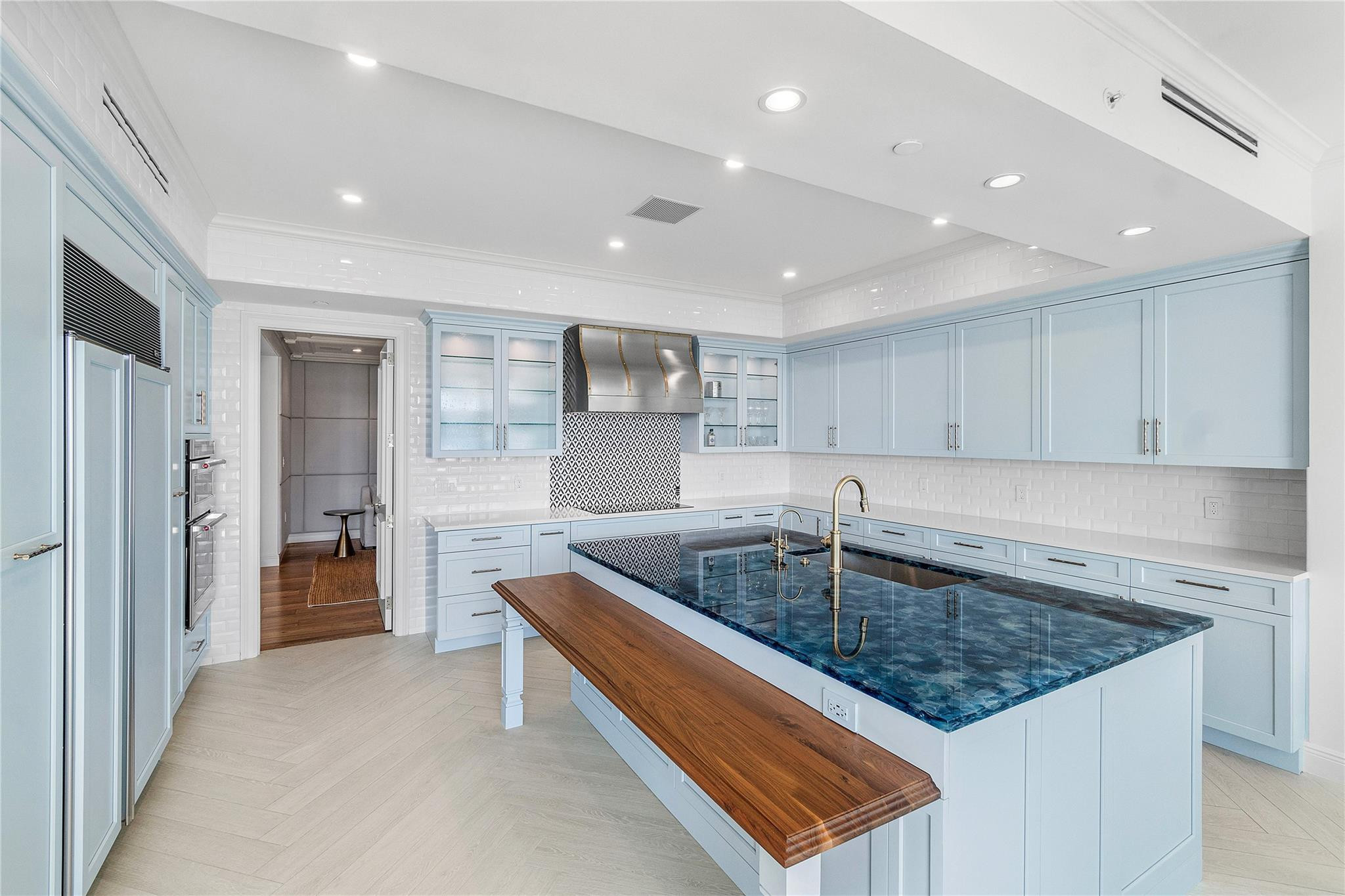 MIZNER GRAND CONDO - Residential