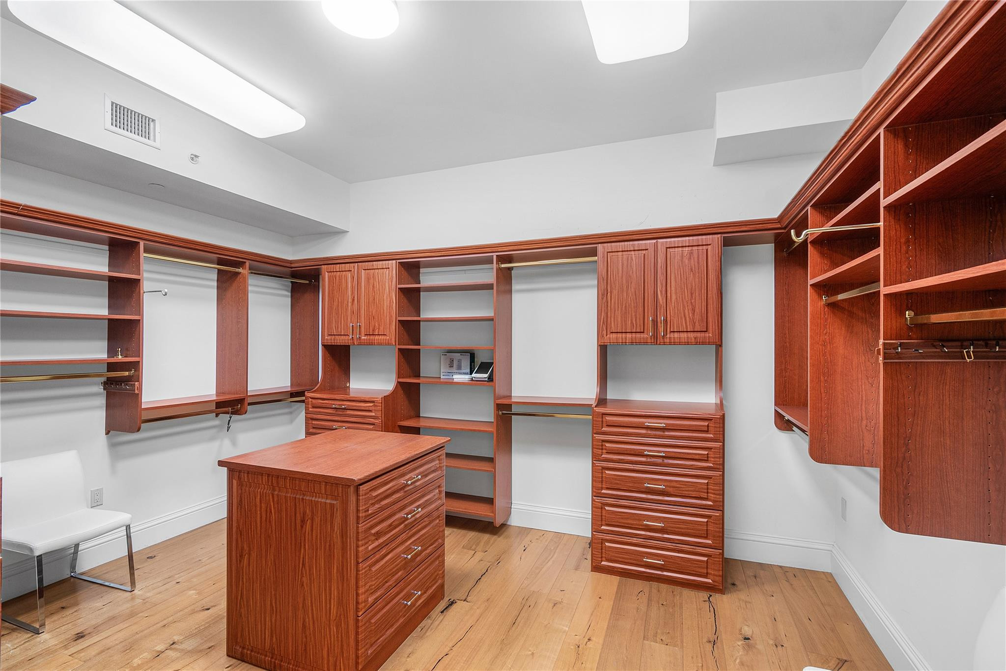 MIZNER GRAND CONDO - Residential