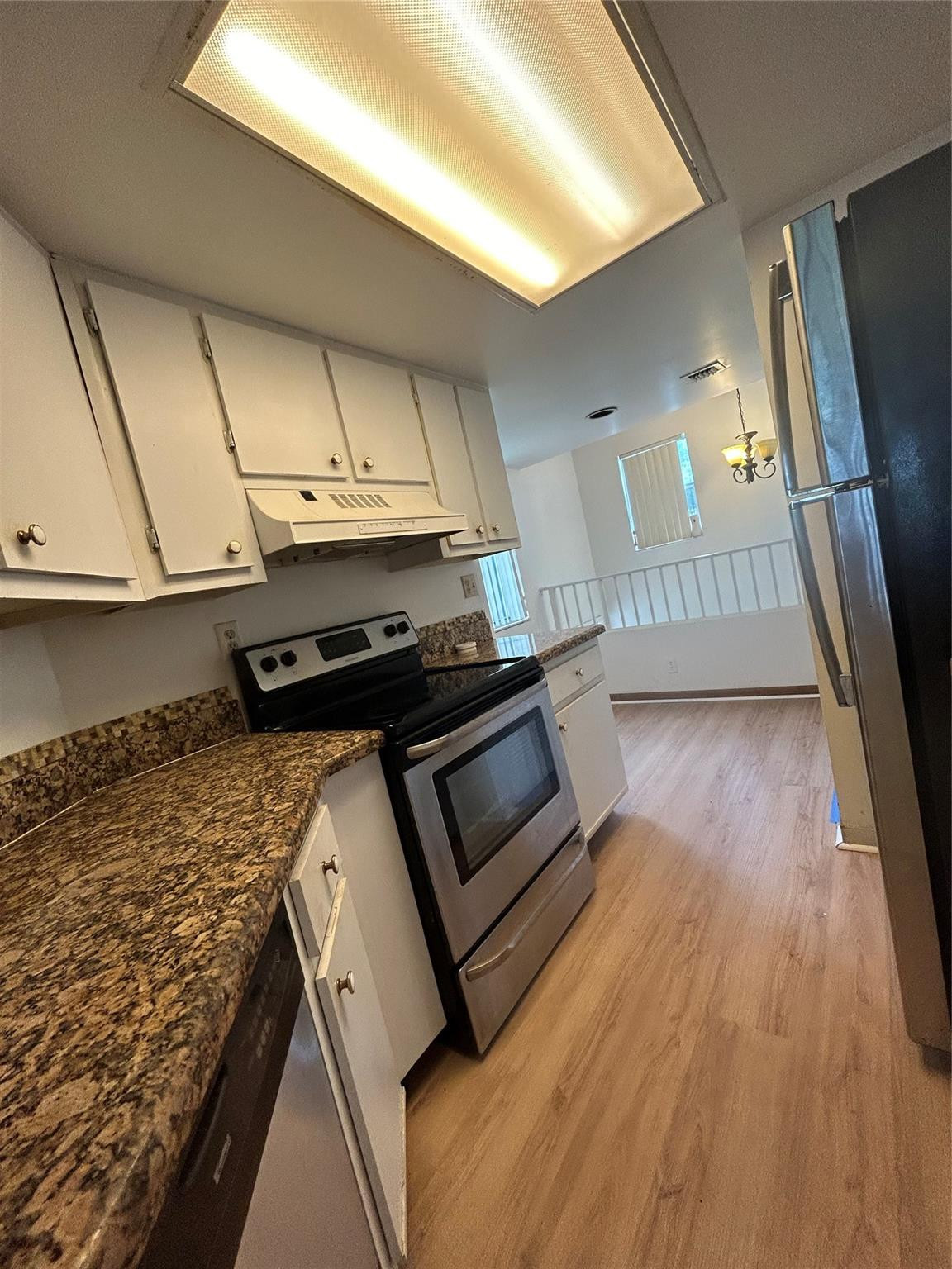 BREEZES AT PALM AIRE CONDO - Residential
