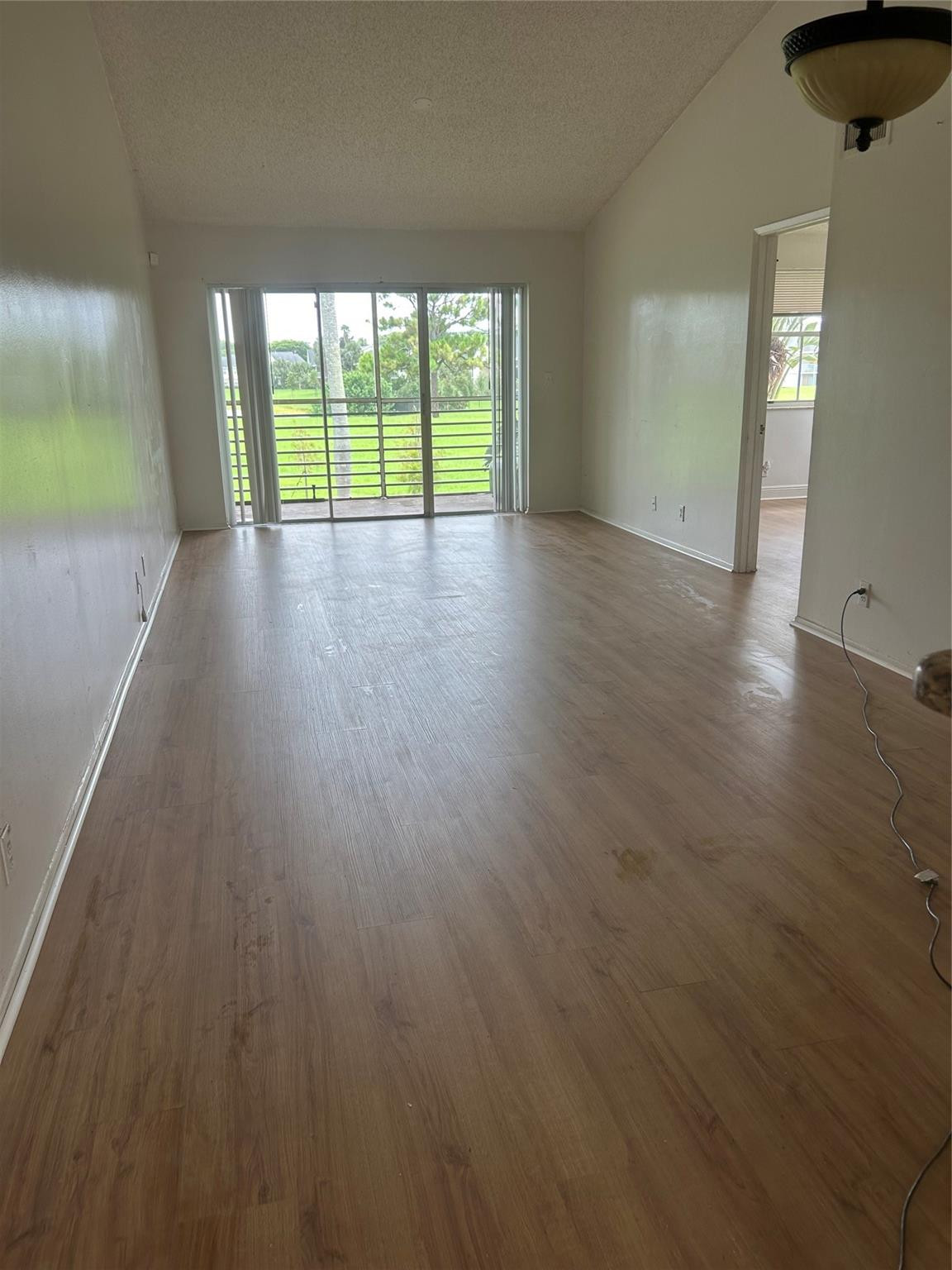 BREEZES AT PALM AIRE CONDO - Residential