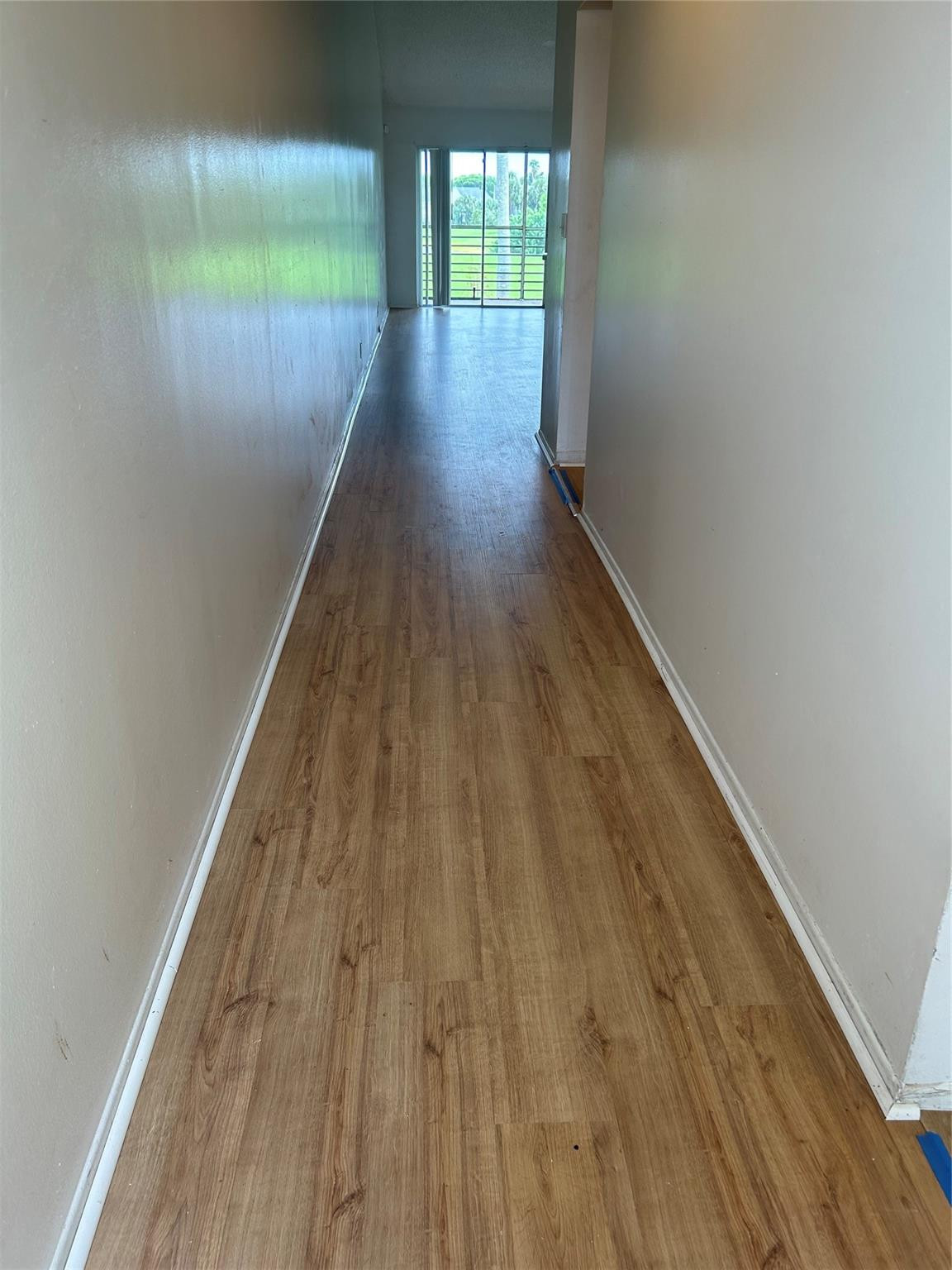 BREEZES AT PALM AIRE CONDO - Residential