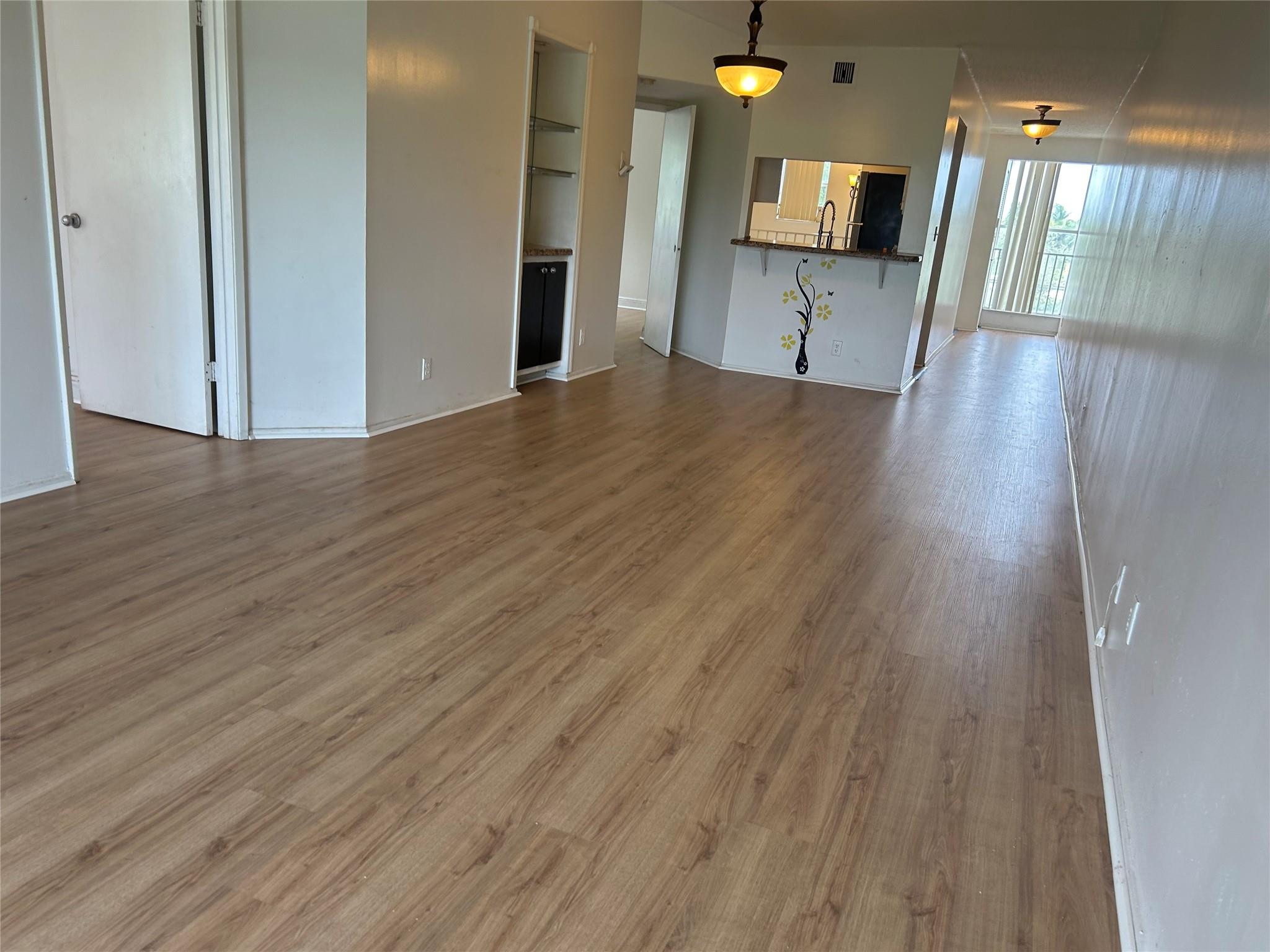 BREEZES AT PALM AIRE CONDO - Residential