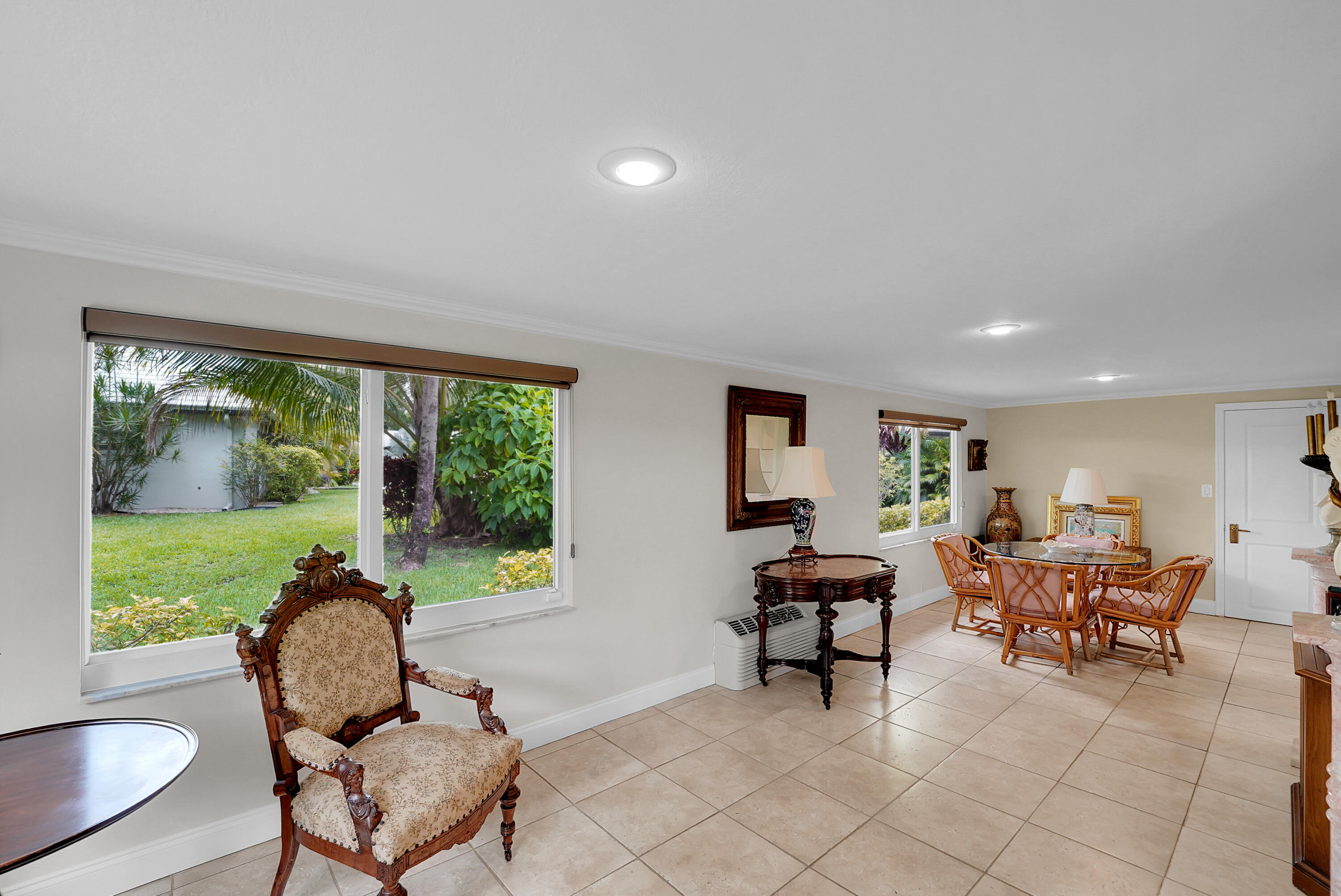NO 81 PALM-AIRE COUNTRY CLUB - Residential