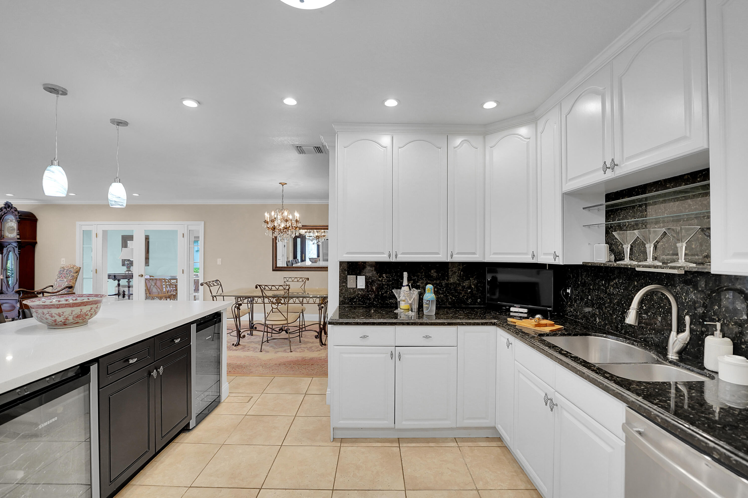 NO 81 PALM-AIRE COUNTRY CLUB - Residential