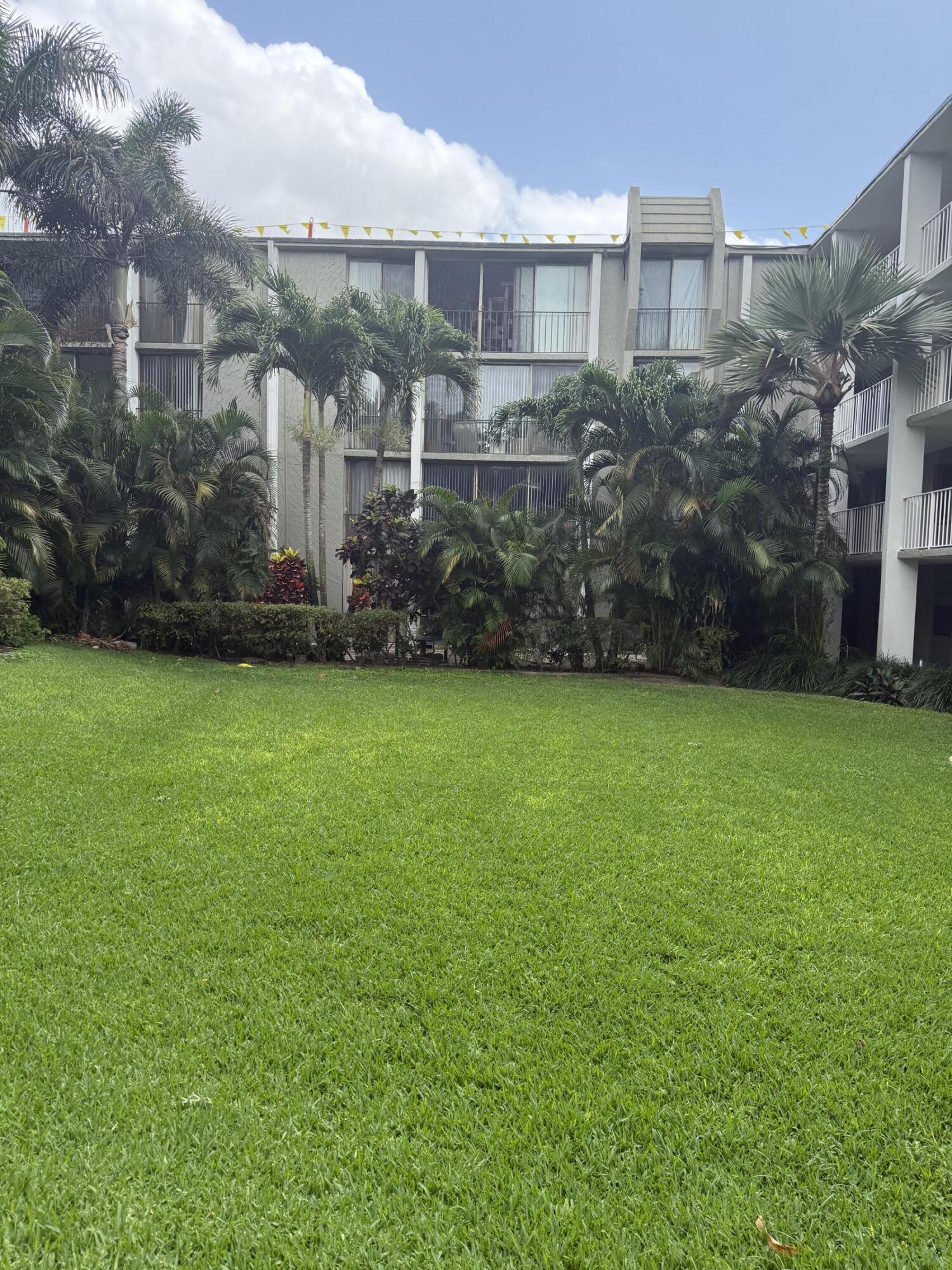 CORINTHIAN GARDENS INC CONDO - Residential