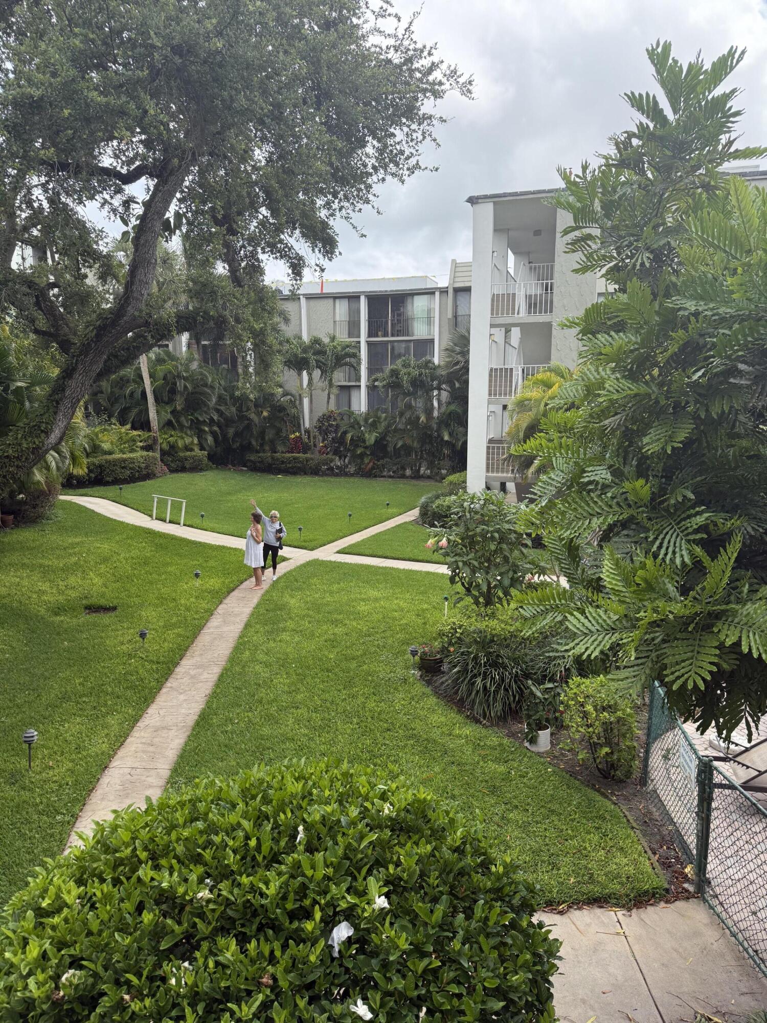 CORINTHIAN GARDENS INC CONDO - Residential