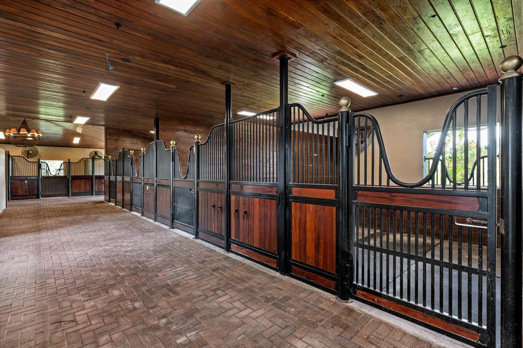 SOUTHFIELDS WELLINGTON COUNTRY - Residential