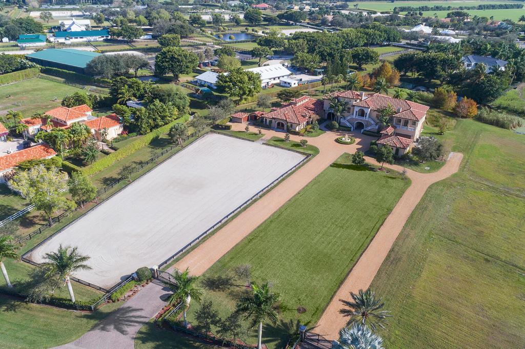 SOUTHFIELDS WELLINGTON COUNTRY - Residential