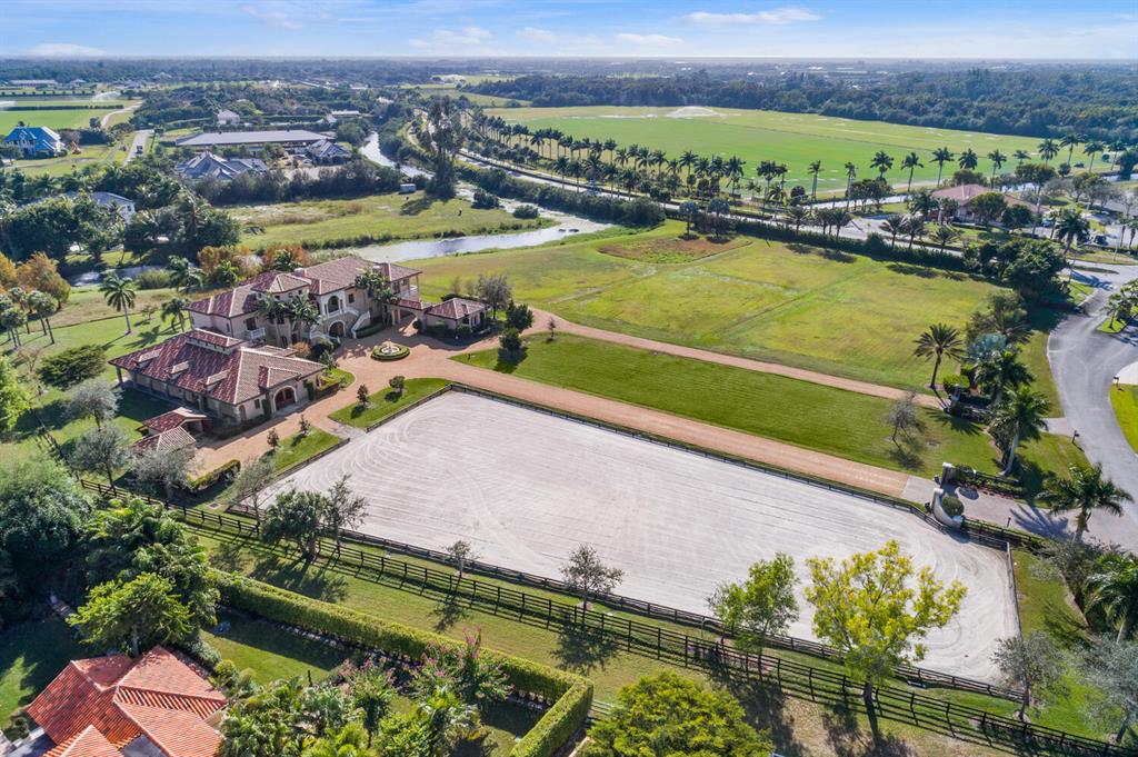 SOUTHFIELDS WELLINGTON COUNTRY - Residential